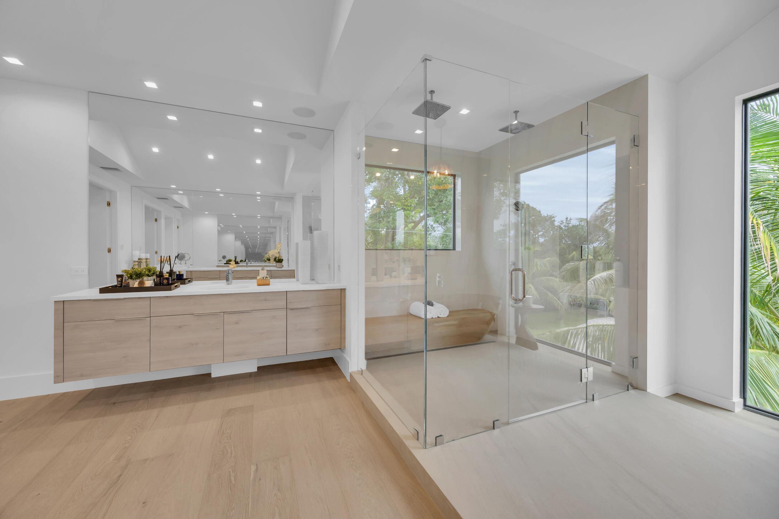 19175 W Riverside, Tequesta FL 33469