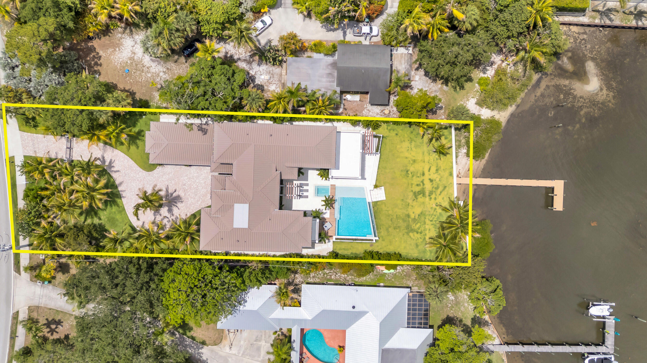 19175 W Riverside, Tequesta FL 33469