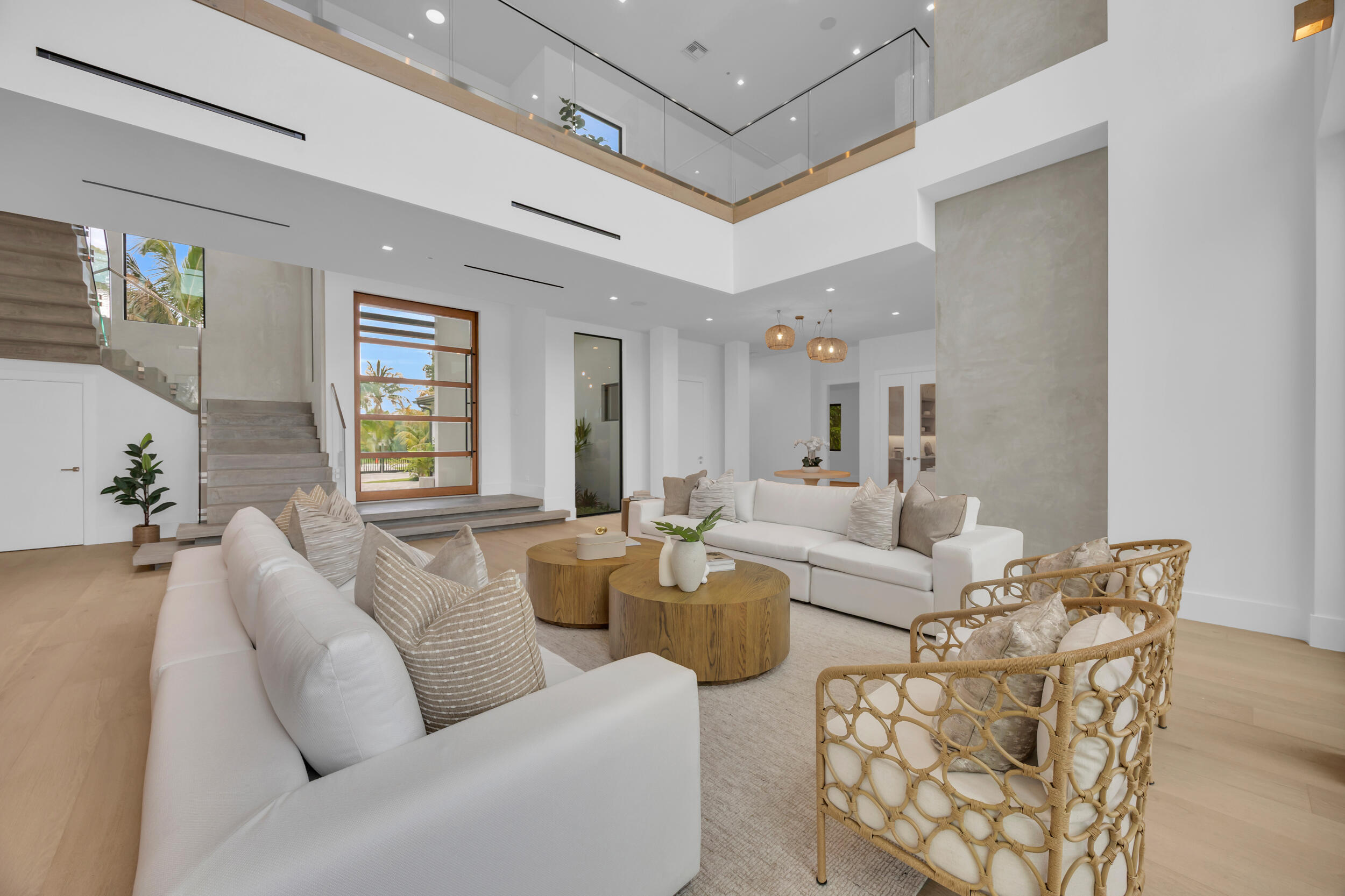 19175 W Riverside, Tequesta FL 33469