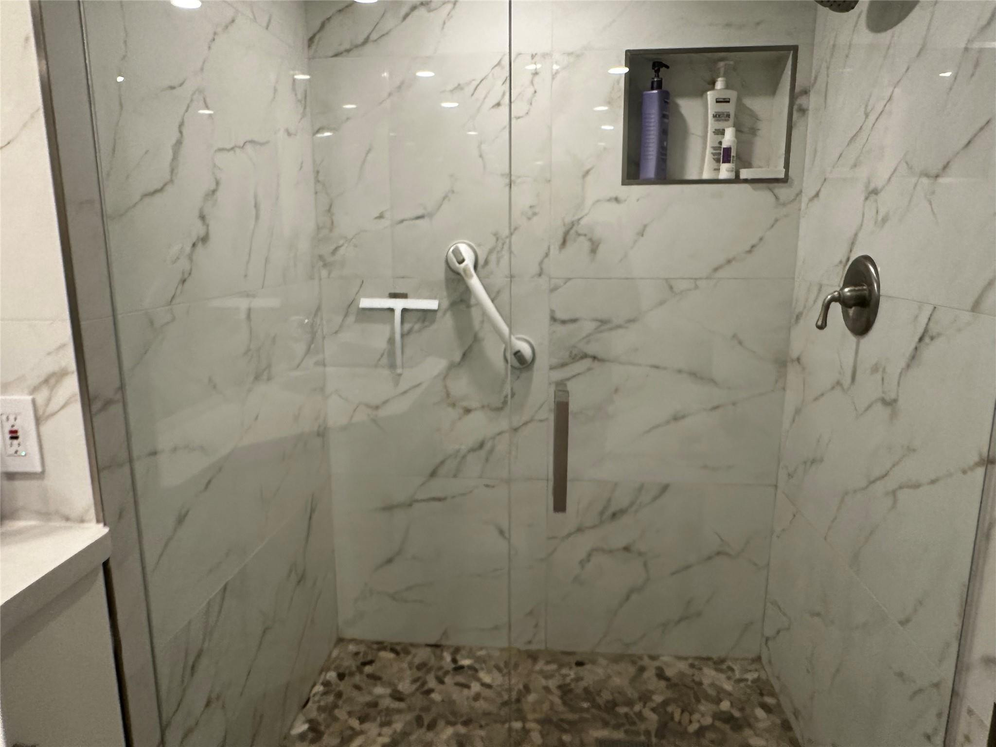 4900 N Ocean #912, Lauderdale By The Sea FL 33308