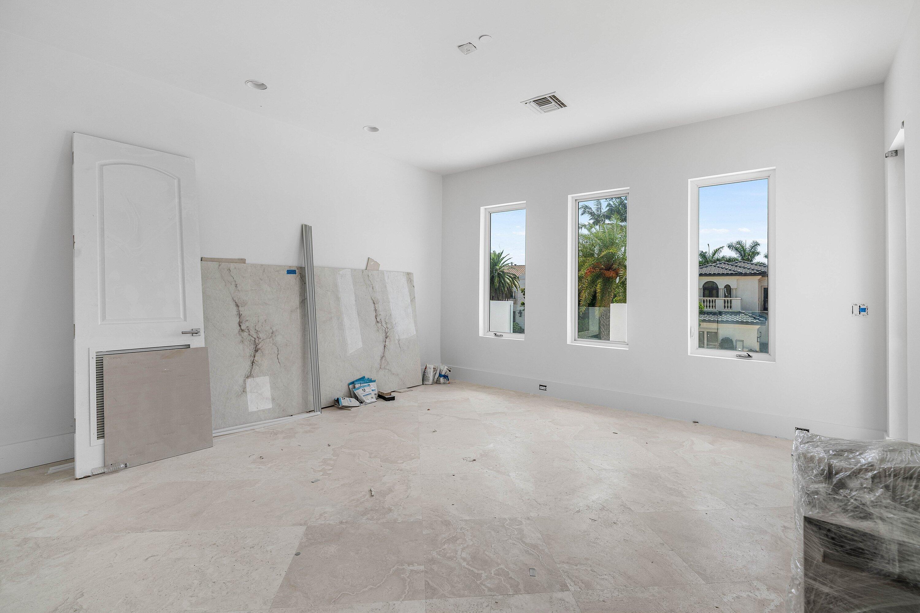 419 E Coconut Palm, Boca Raton FL 33432