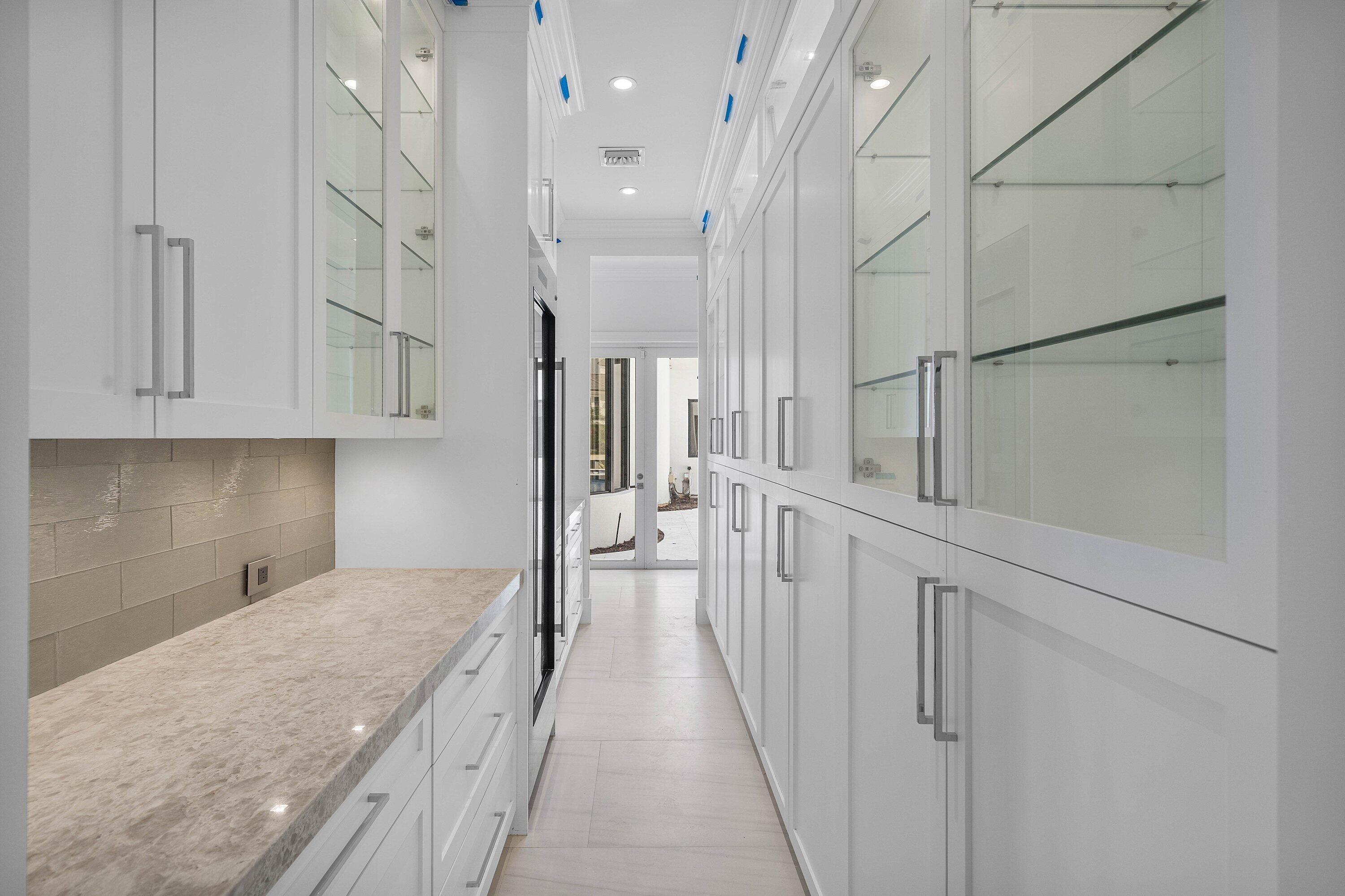 419 E Coconut Palm, Boca Raton FL 33432