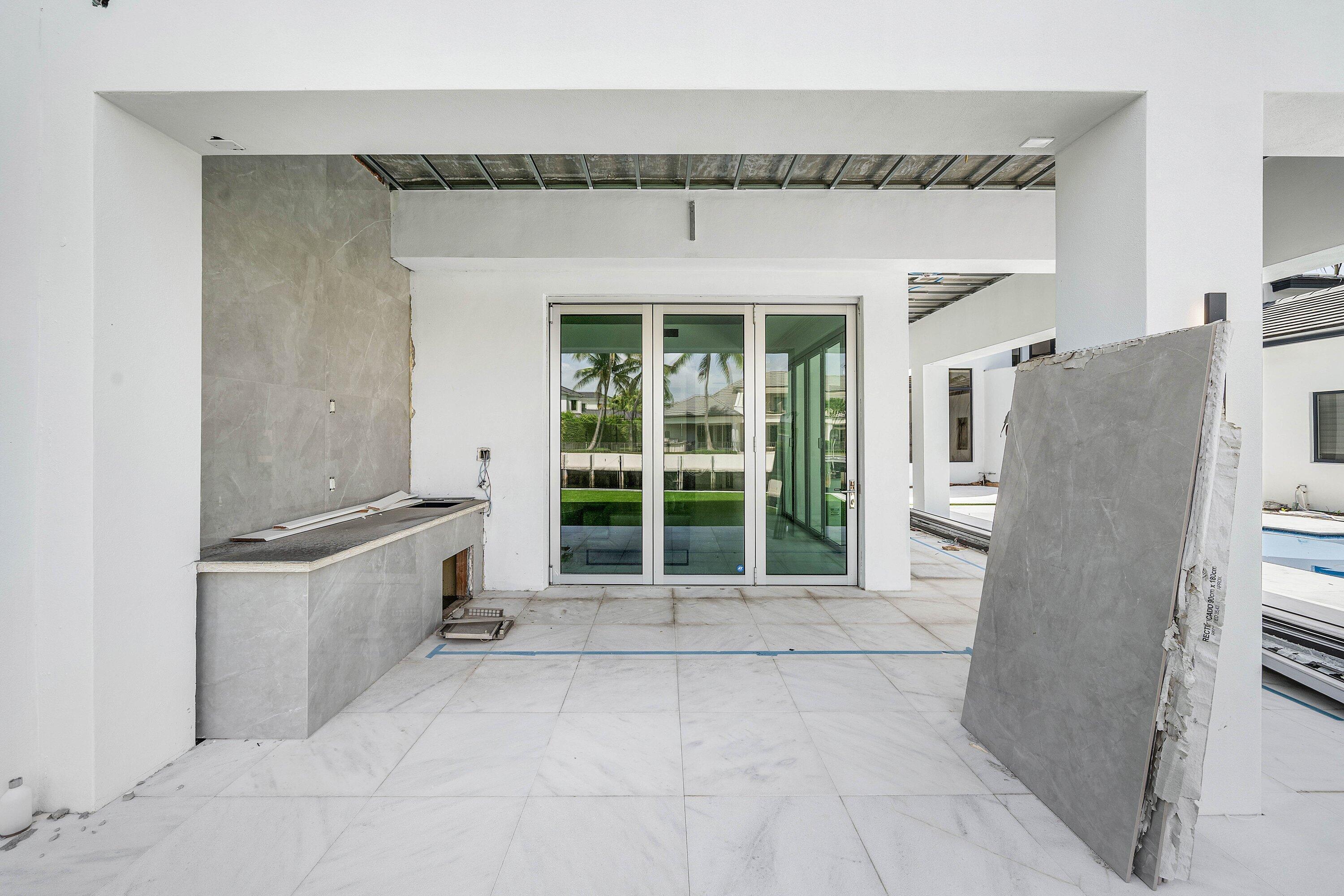 419 E Coconut Palm, Boca Raton FL 33432