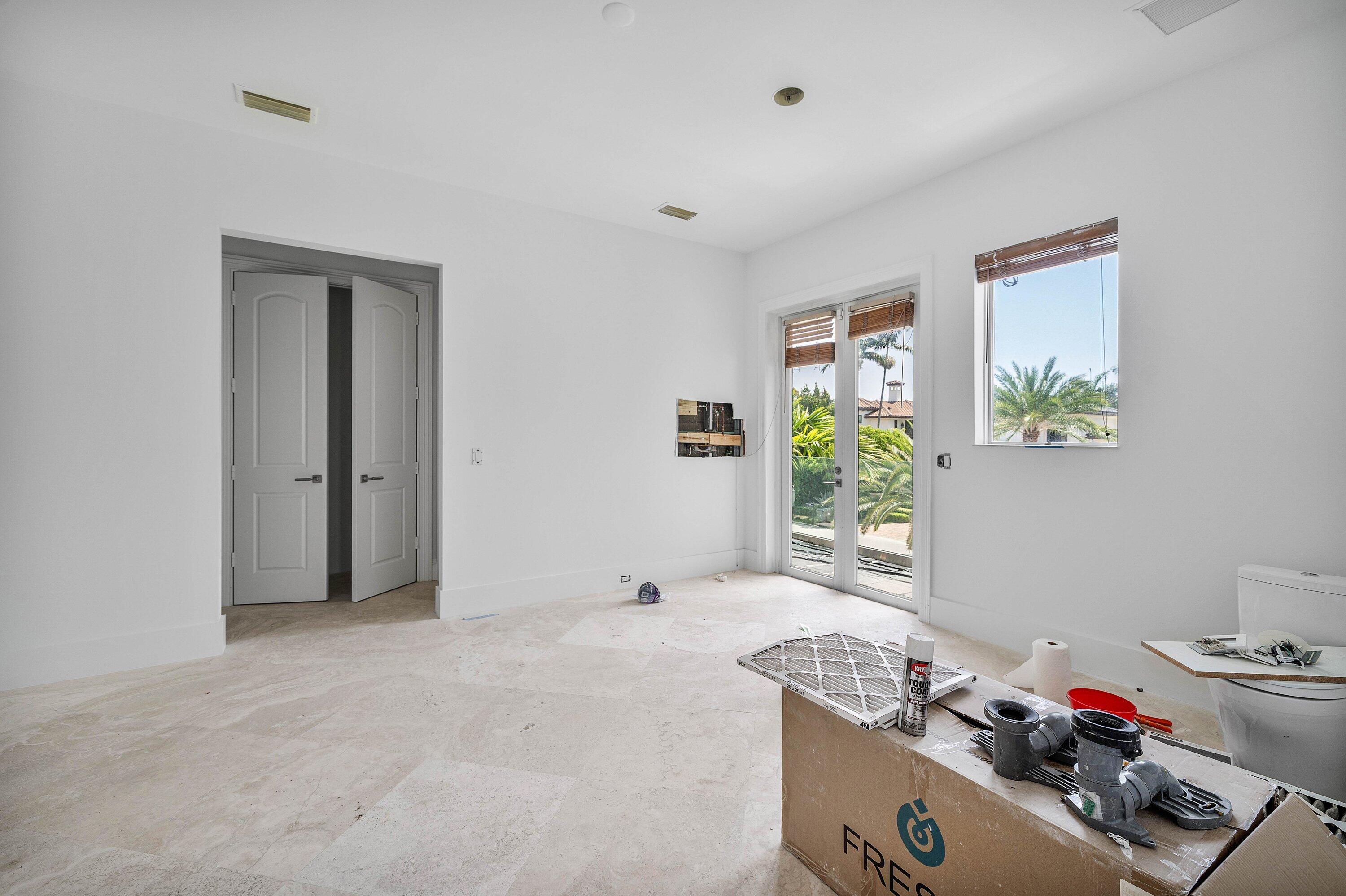 419 E Coconut Palm, Boca Raton FL 33432