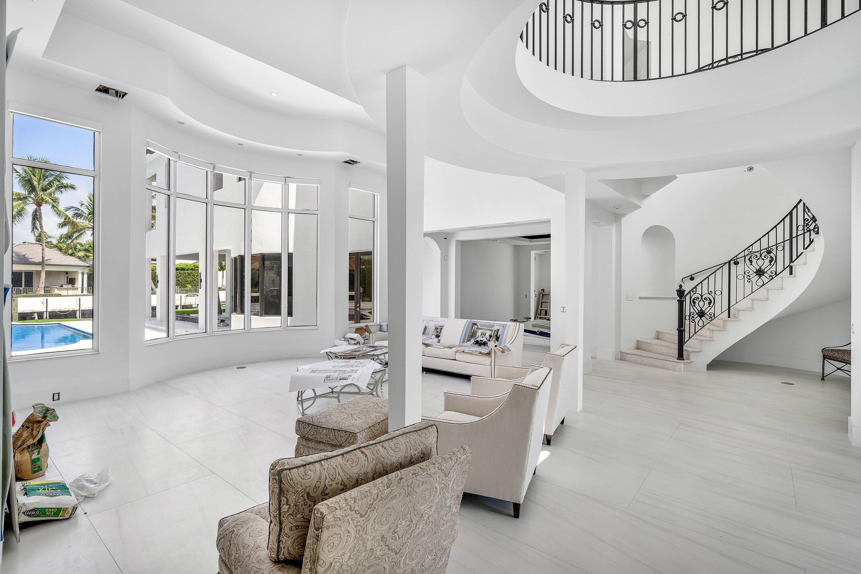 419 E Coconut Palm, Boca Raton FL 33432