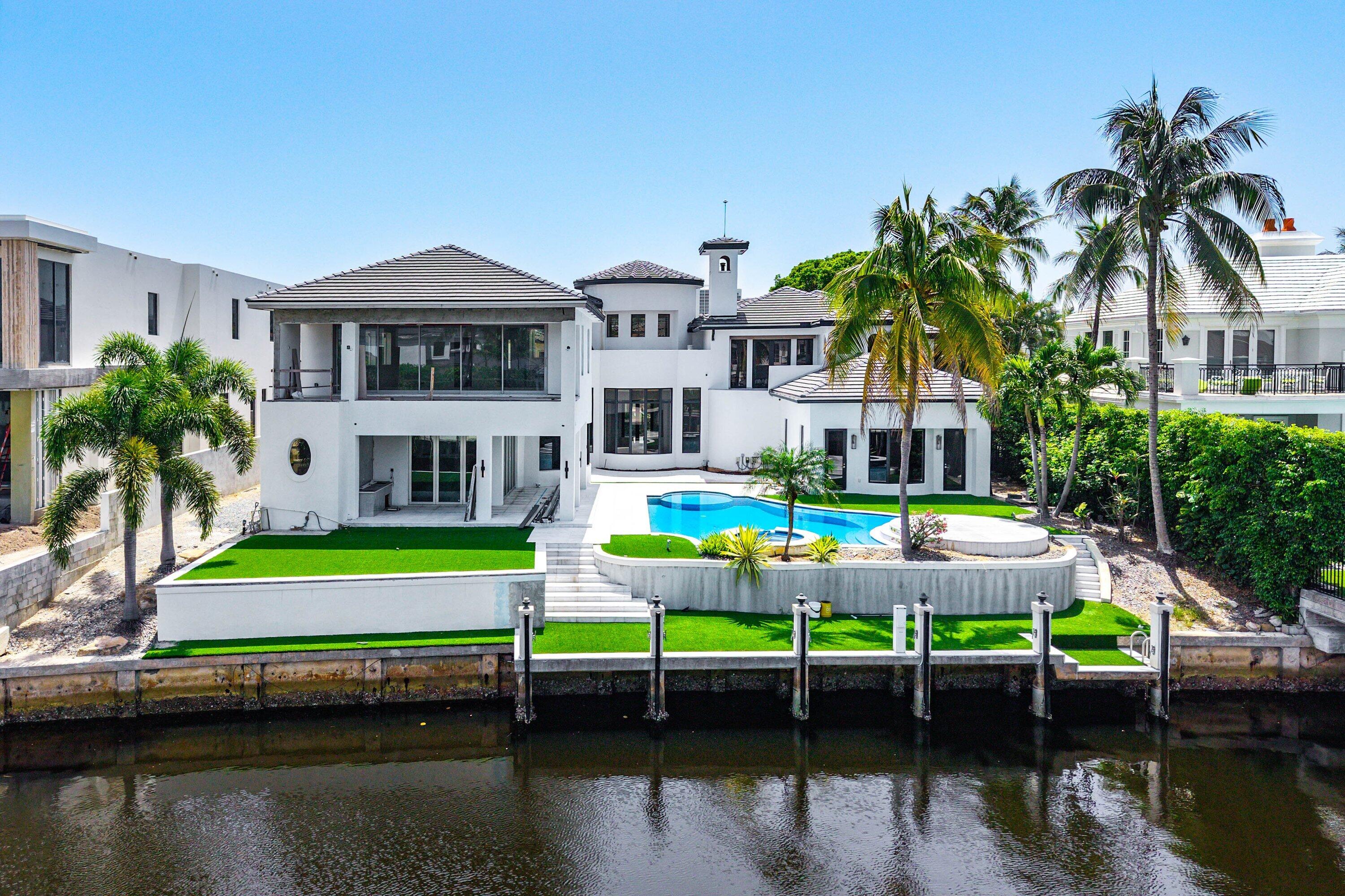 419 E Coconut Palm, Boca Raton FL 33432
