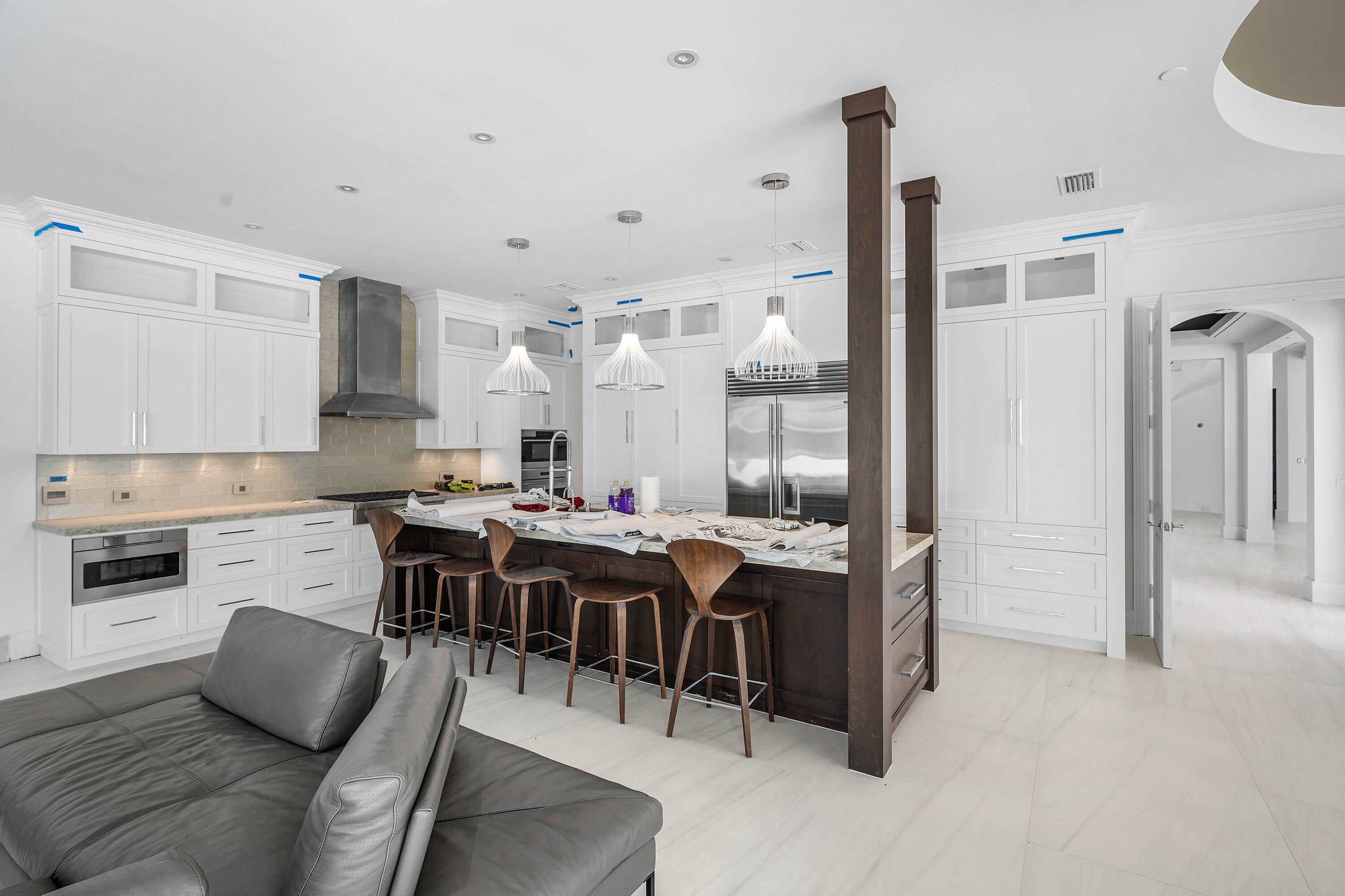 419 E Coconut Palm, Boca Raton FL 33432