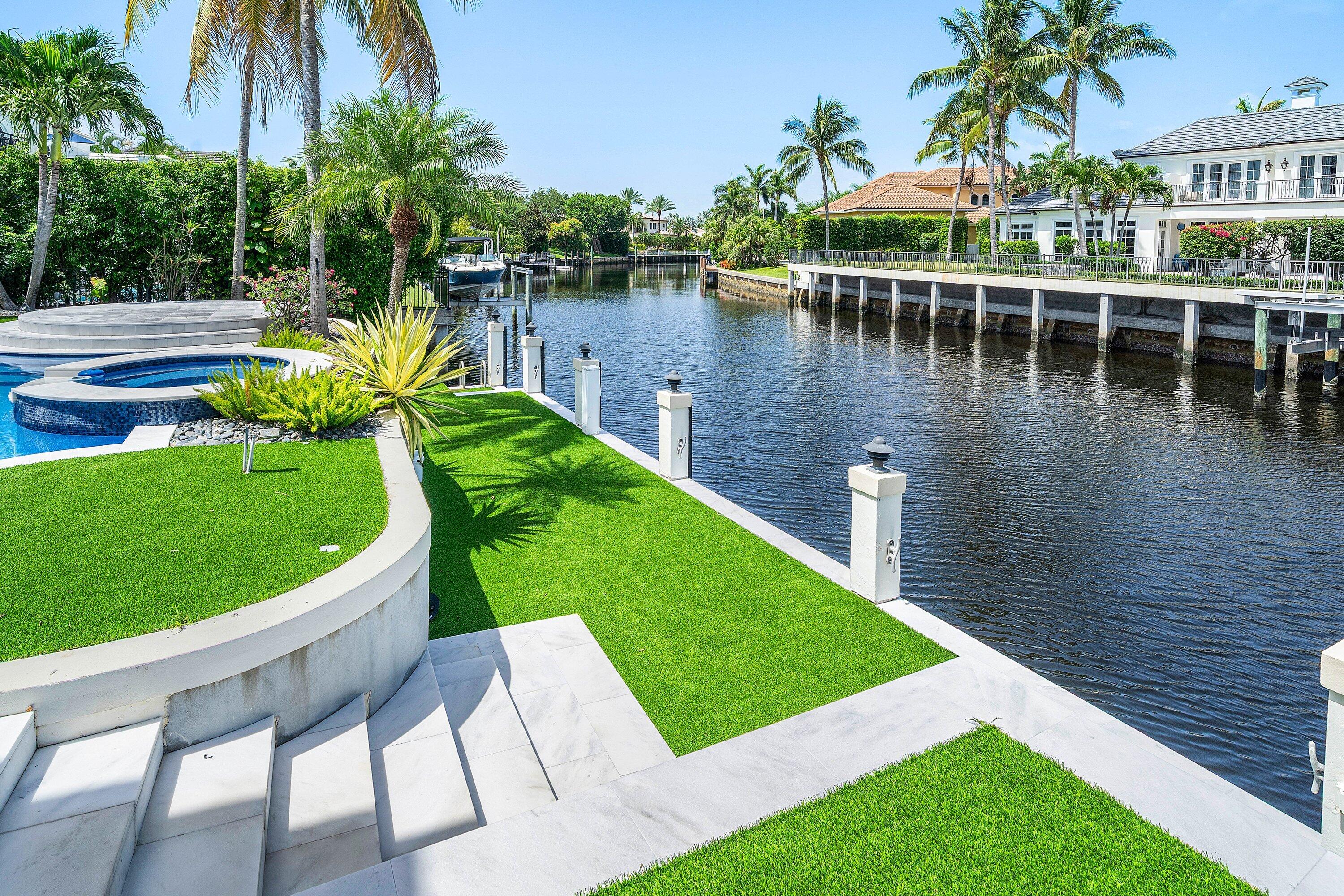 419 E Coconut Palm, Boca Raton FL 33432