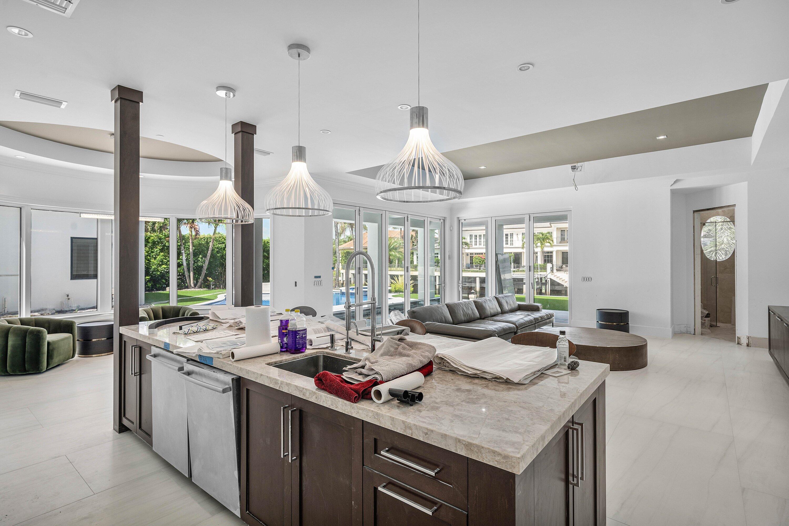 419 E Coconut Palm, Boca Raton FL 33432