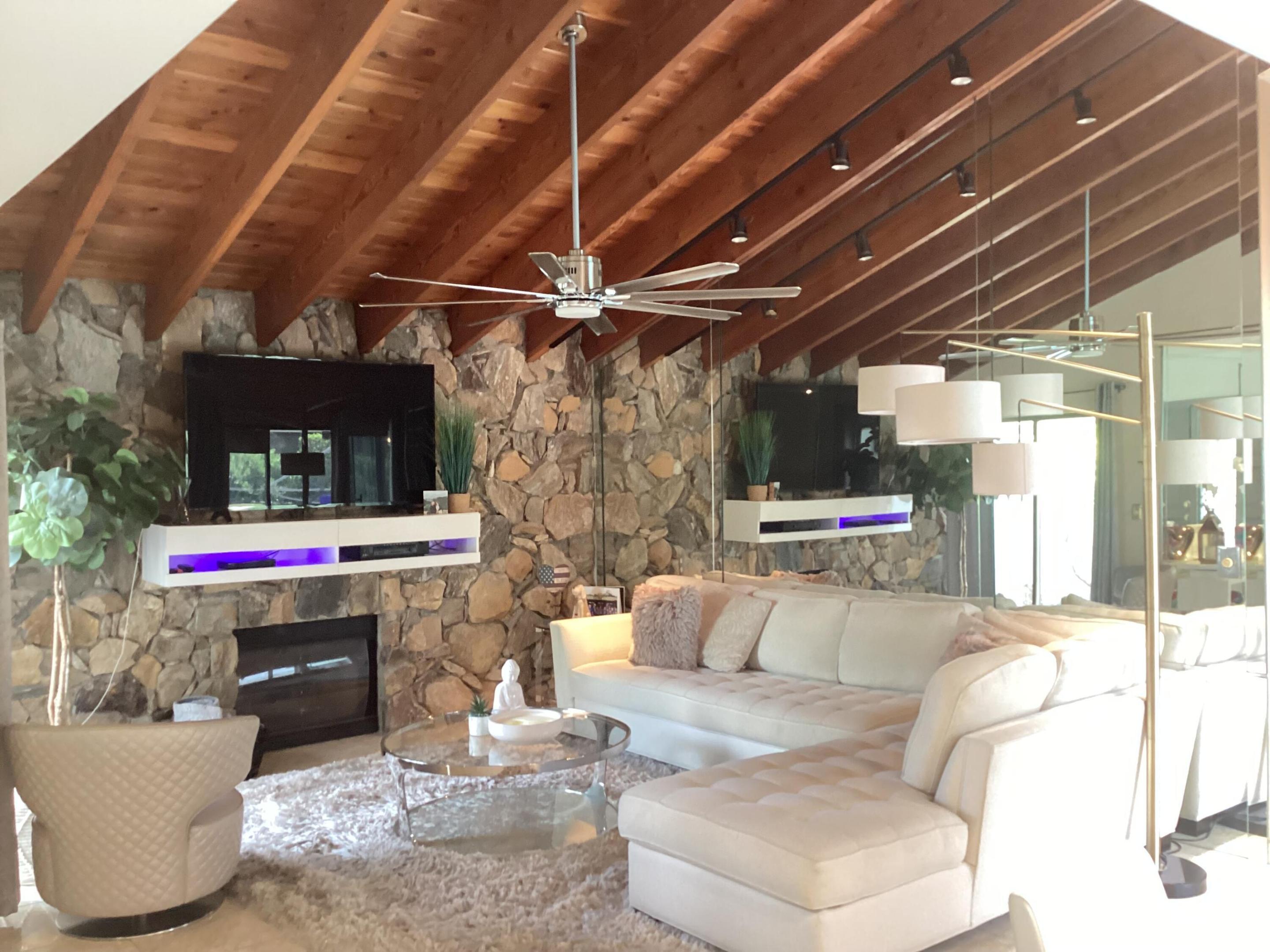 10496 Augusta, Boca Raton FL 33498