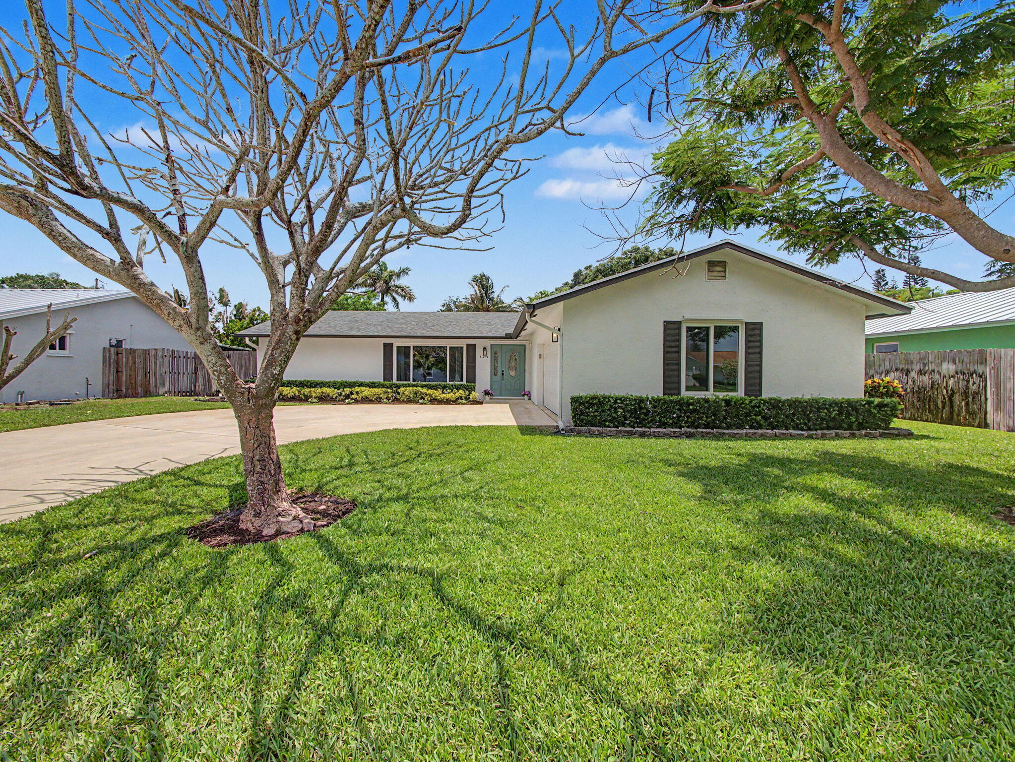 126 Chapel, Tequesta FL 33469