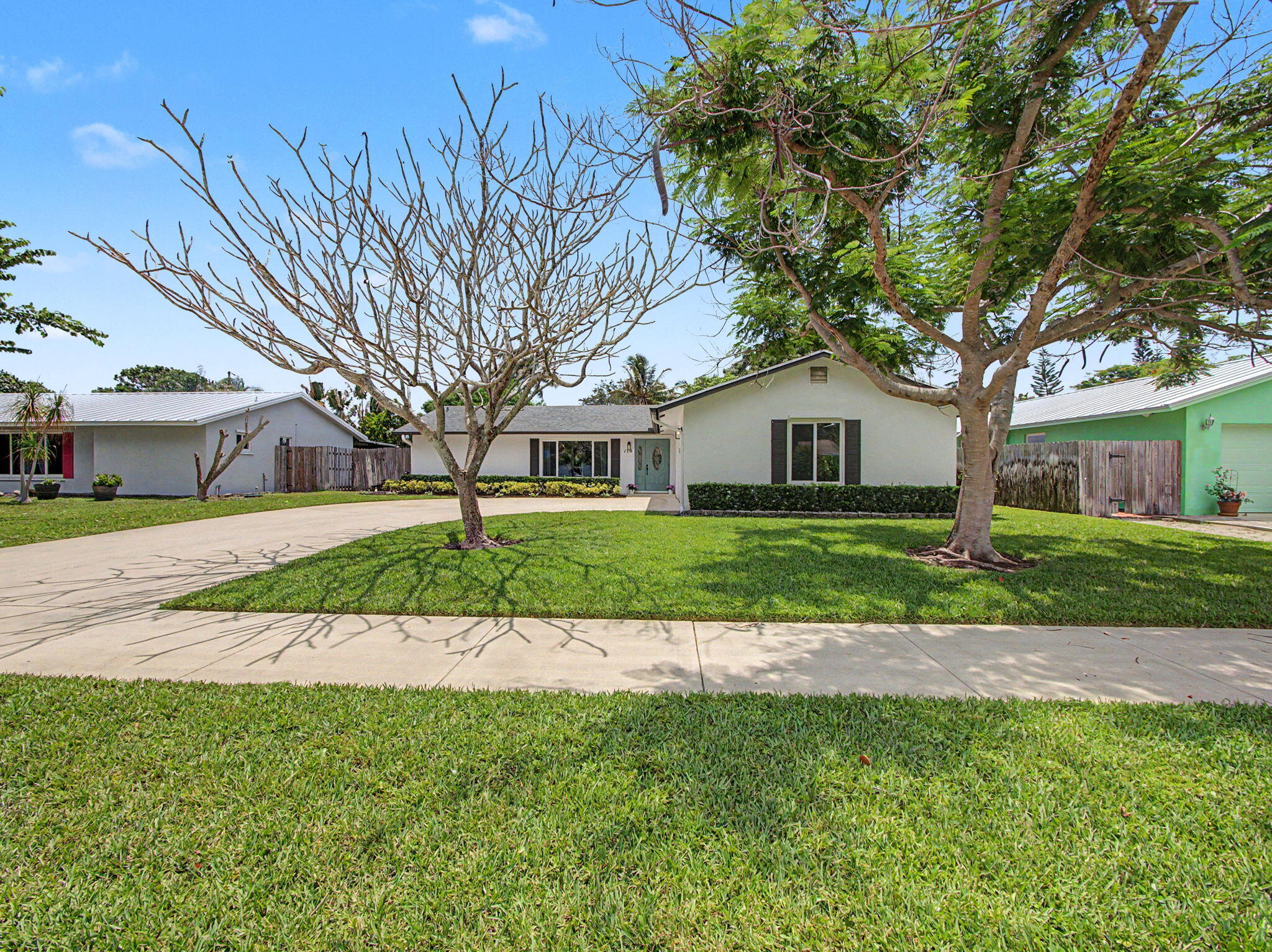 126 Chapel, Tequesta FL 33469