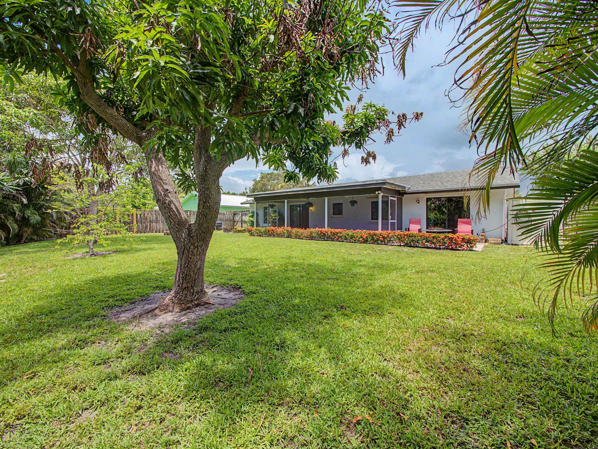 126 Chapel, Tequesta FL 33469