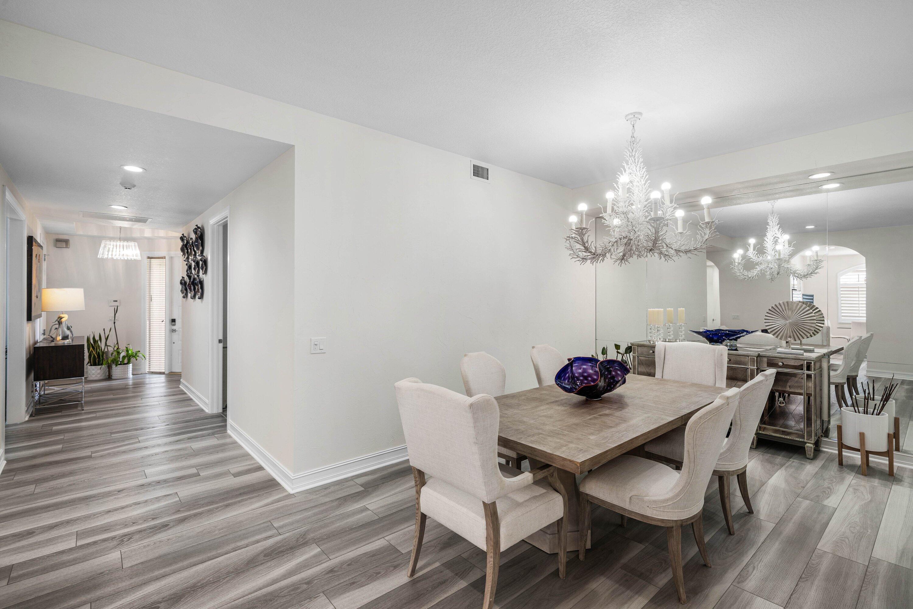 123 Palm Bay #B, Palm Beach Gardens FL 33418