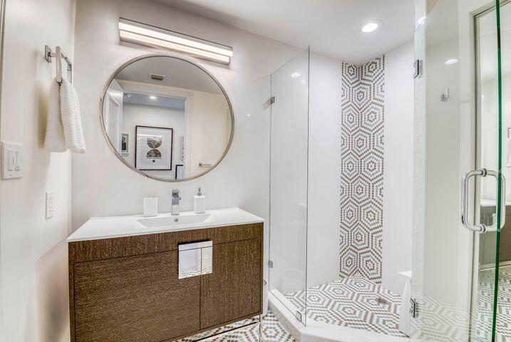 570 Ocean #601, Juno Beach FL 33408