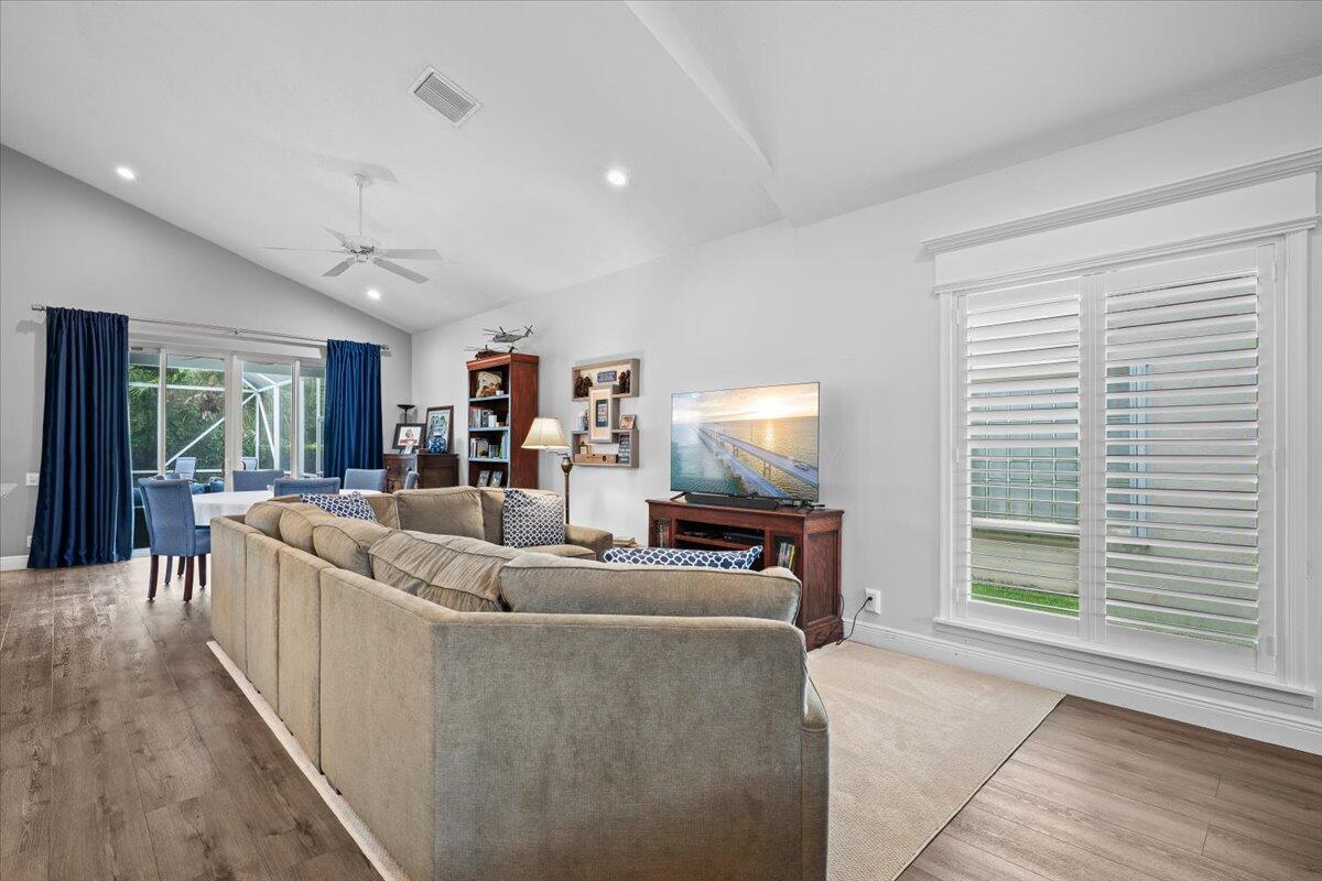 83 Satinwood, Palm Beach Gardens FL 33410
