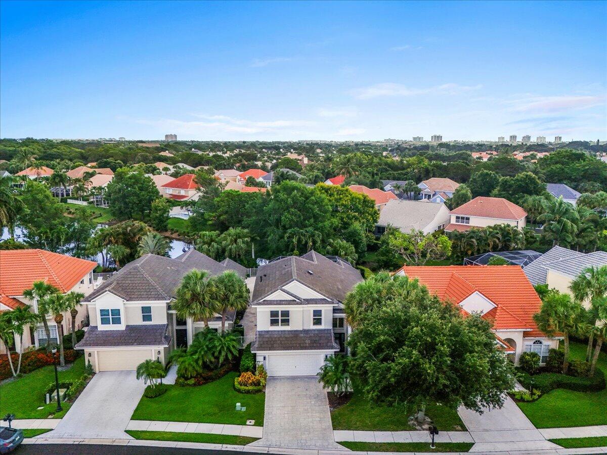 83 Satinwood, Palm Beach Gardens FL 33410