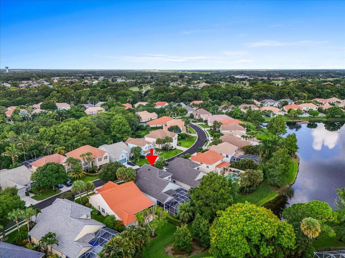 83 Satinwood, Palm Beach Gardens FL 33410
