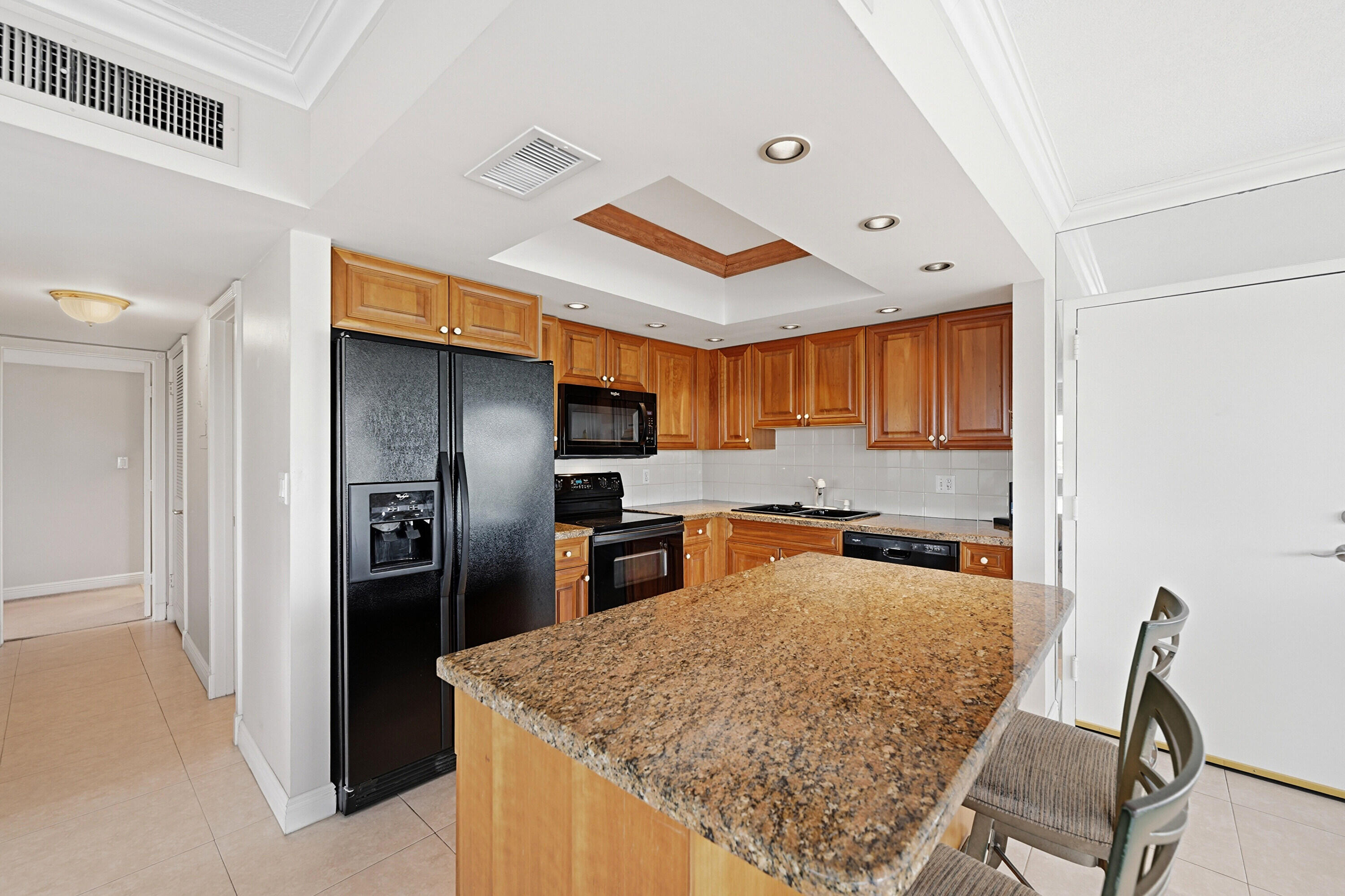 1839 Middle River #302, Fort Lauderdale FL 33305