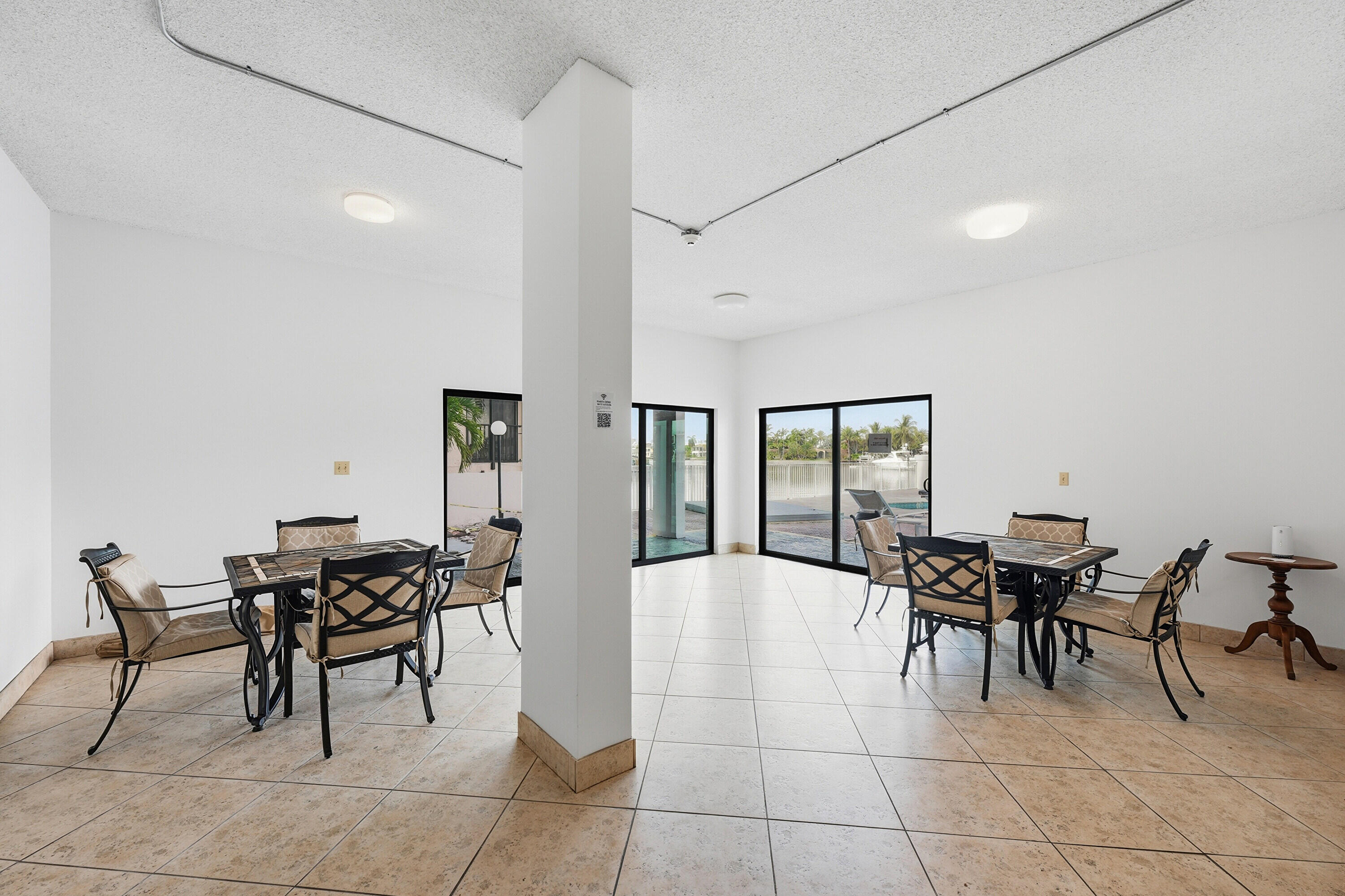 1839 Middle River #302, Fort Lauderdale FL 33305