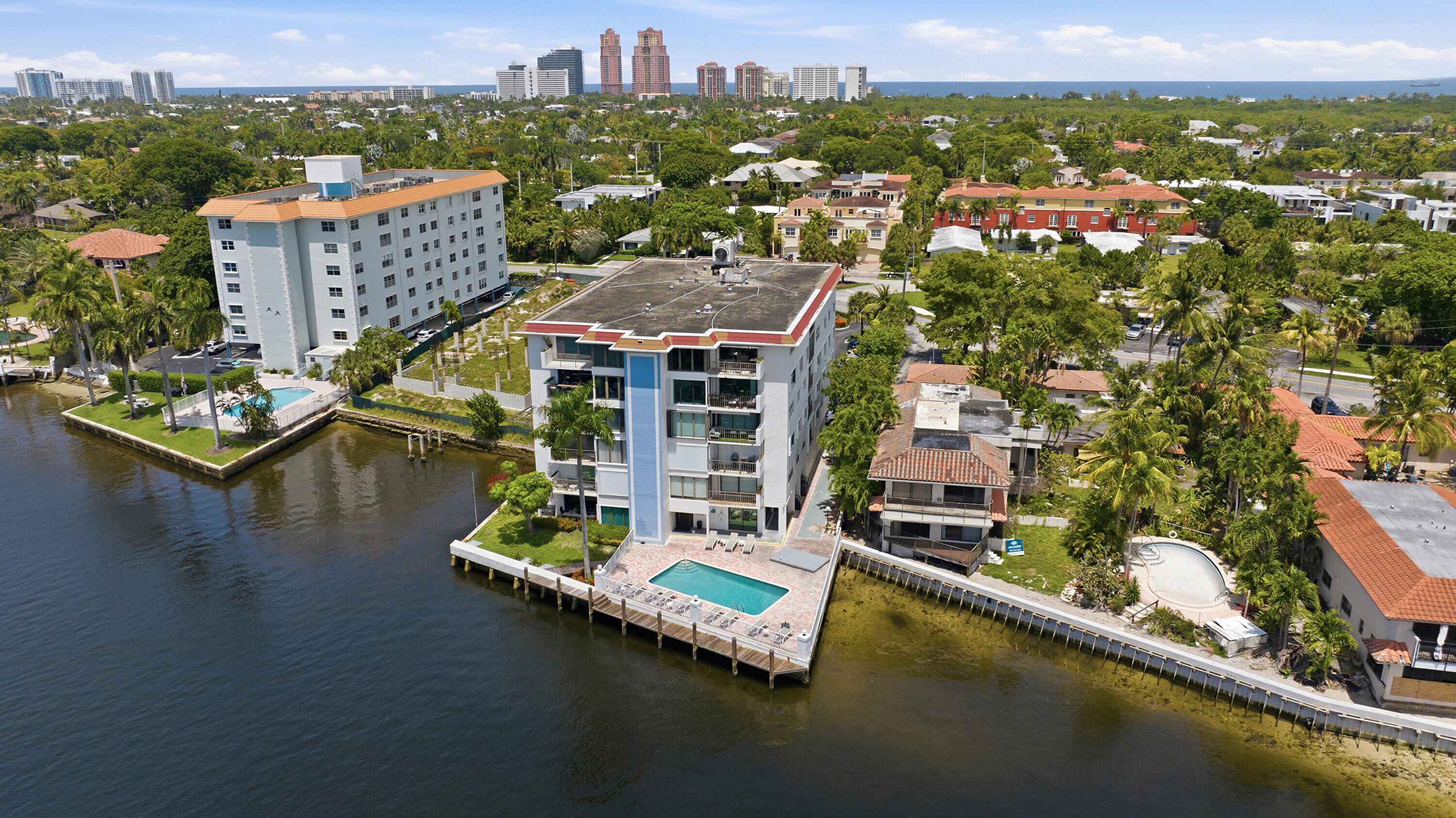 1839 Middle River #302, Fort Lauderdale FL 33305