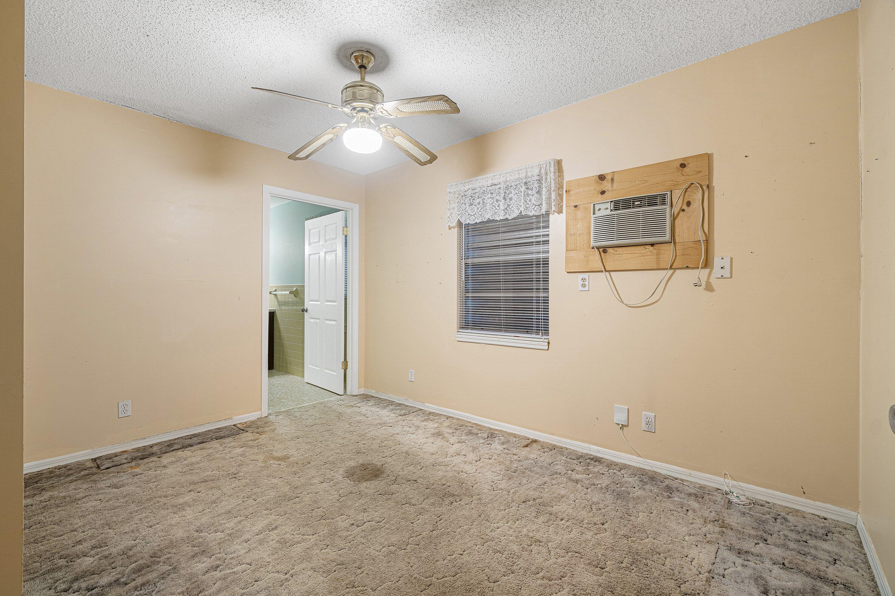 3195 Emerson, Palm Springs FL 33461
