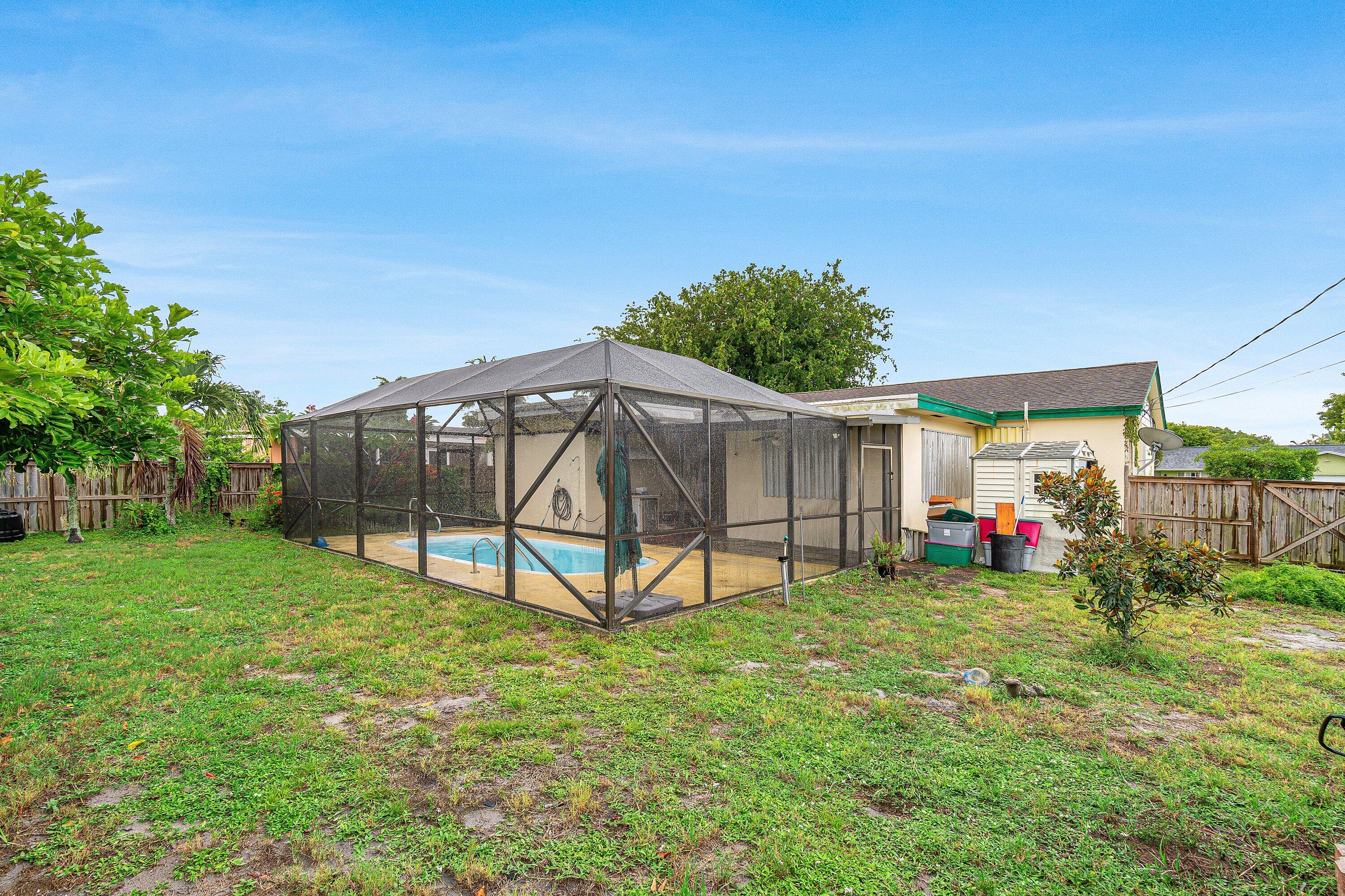 3195 Emerson, Palm Springs FL 33461