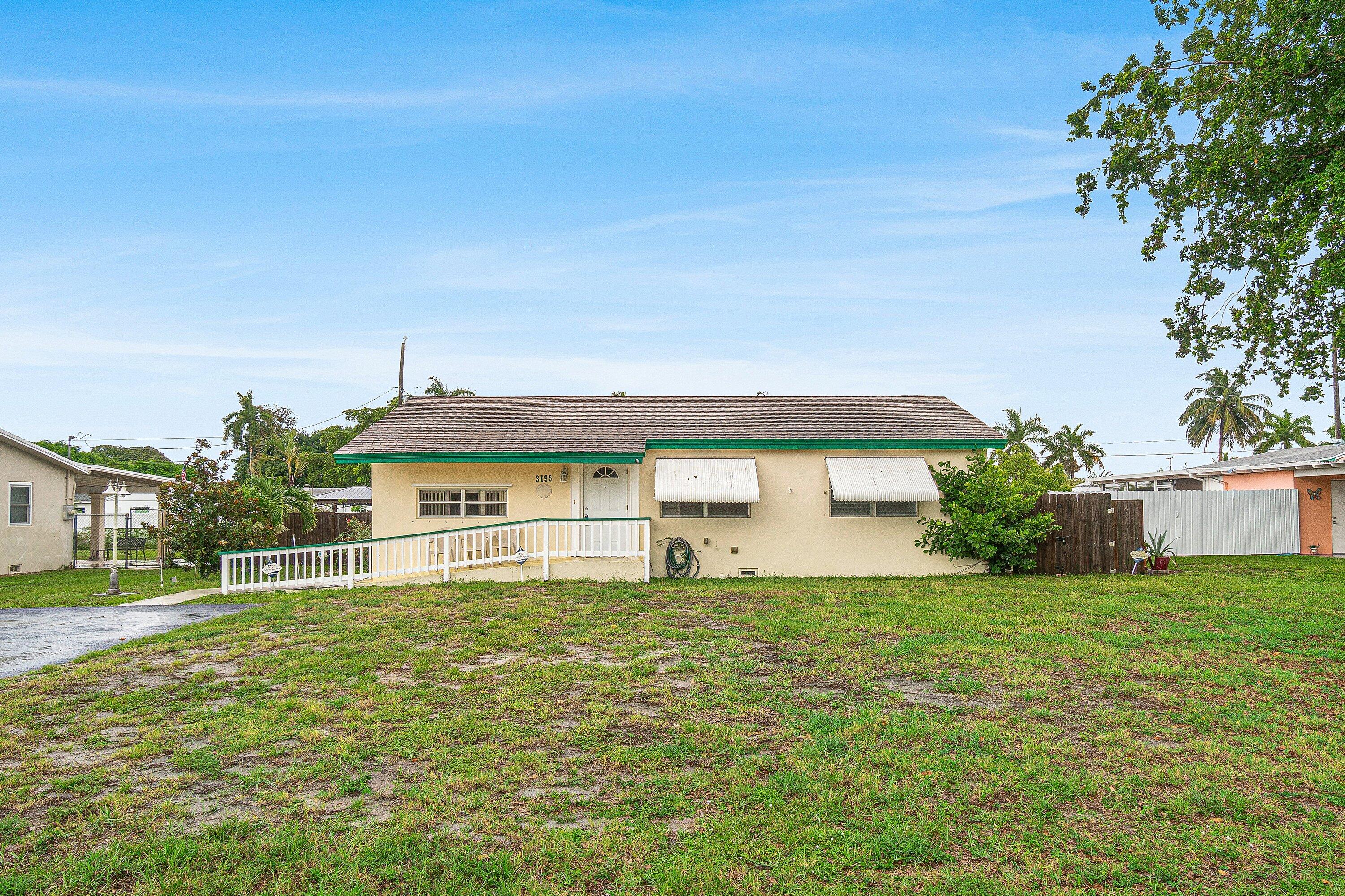 3195 Emerson, Palm Springs FL 33461