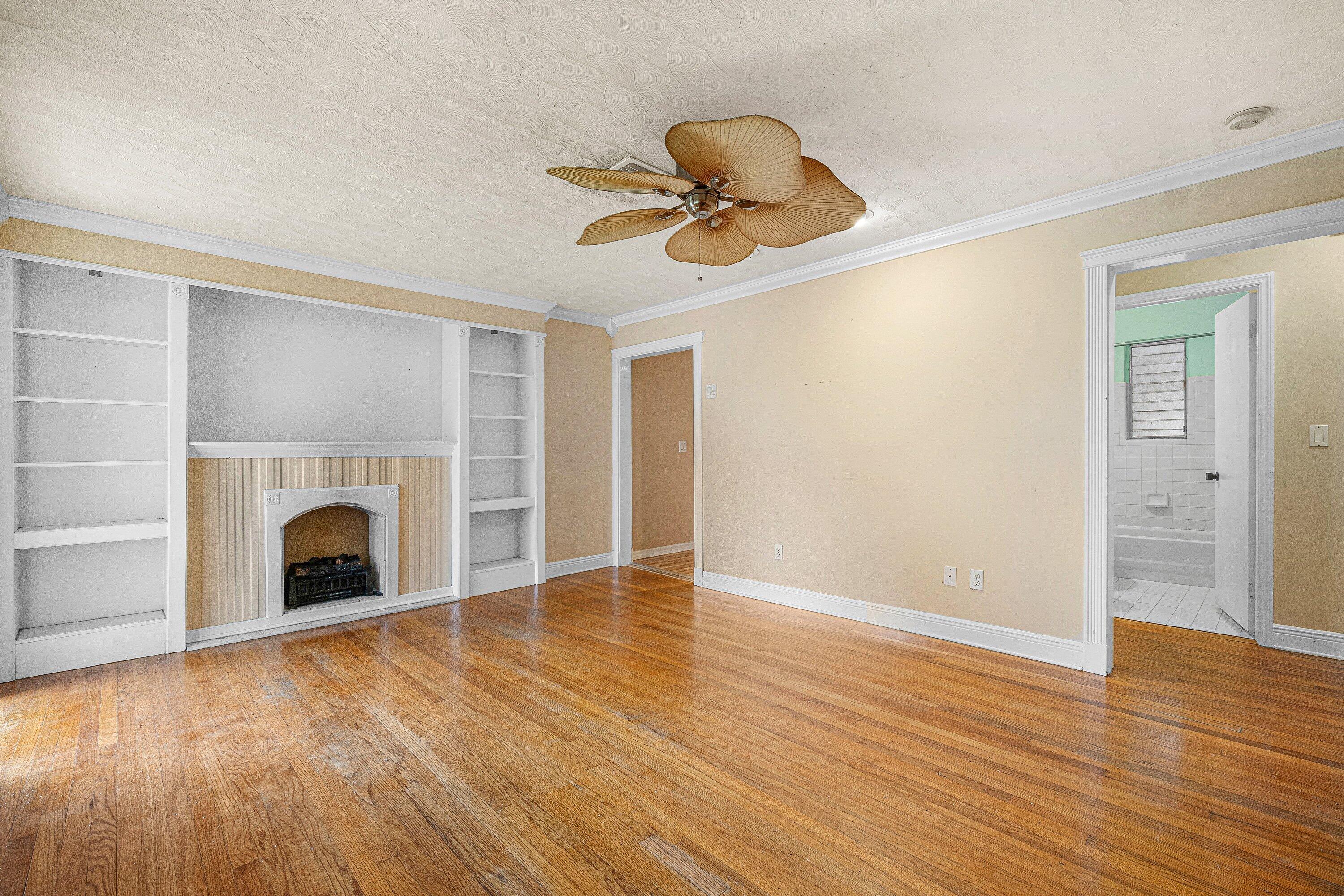 3195 Emerson, Palm Springs FL 33461