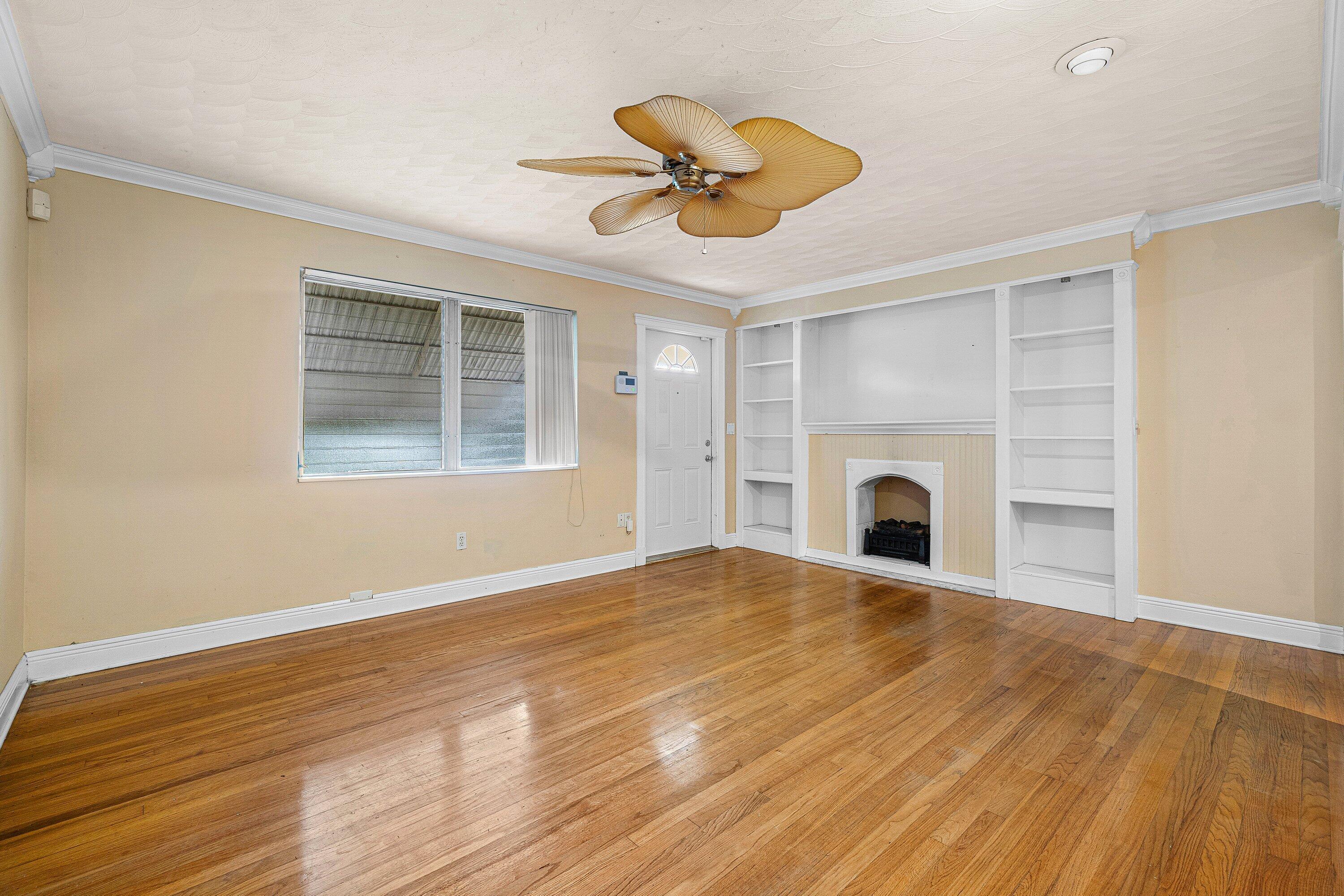 3195 Emerson, Palm Springs FL 33461