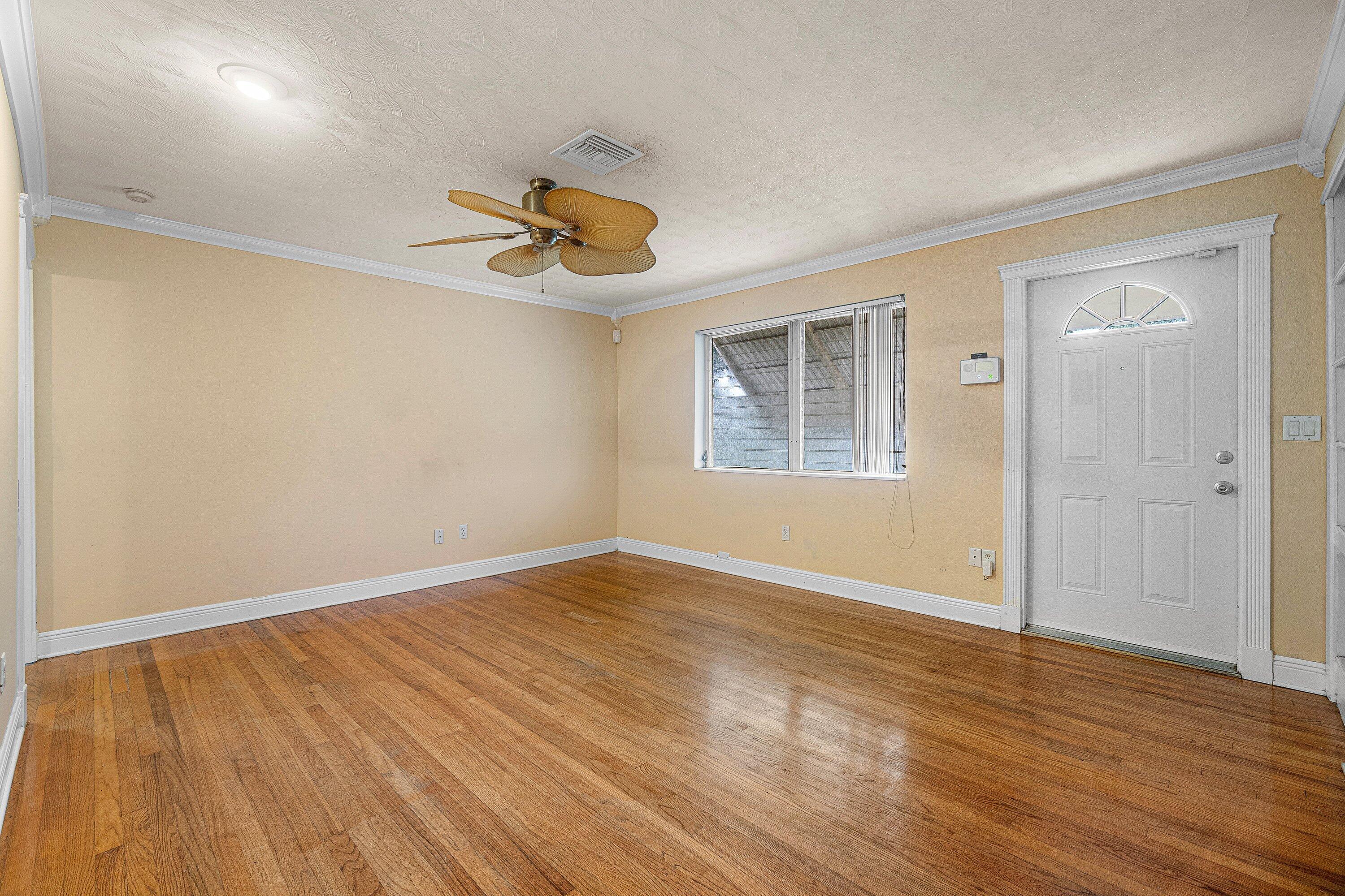 3195 Emerson, Palm Springs FL 33461