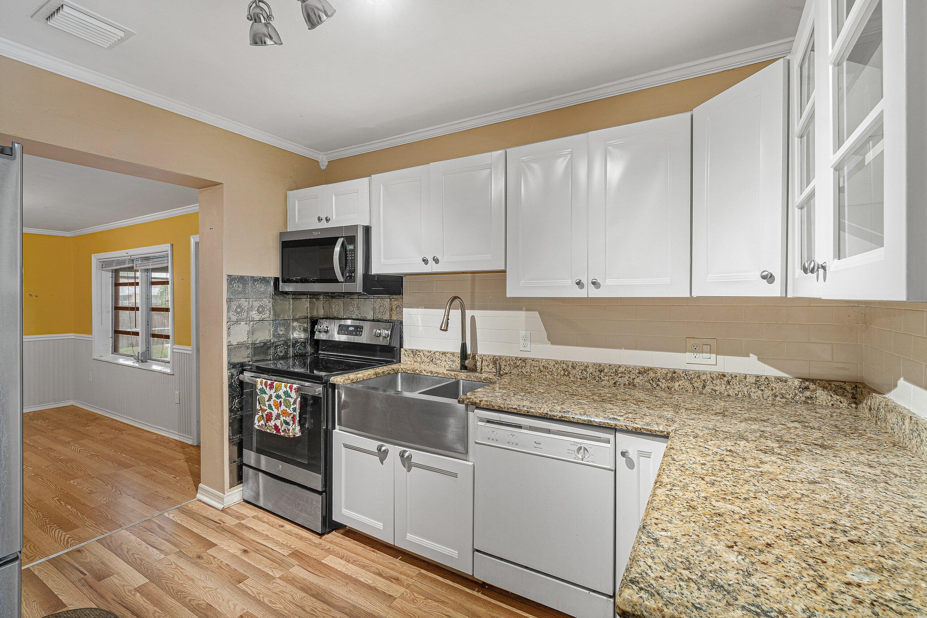 3195 Emerson, Palm Springs FL 33461