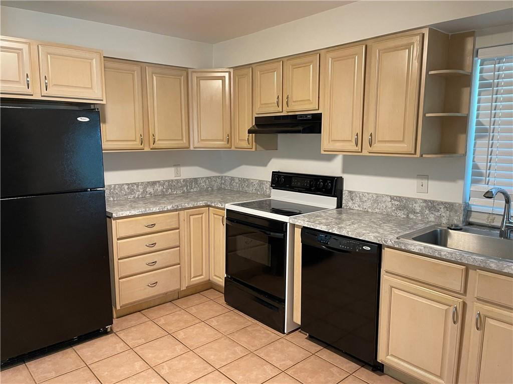 6575 NW 3rd, Margate FL 33063