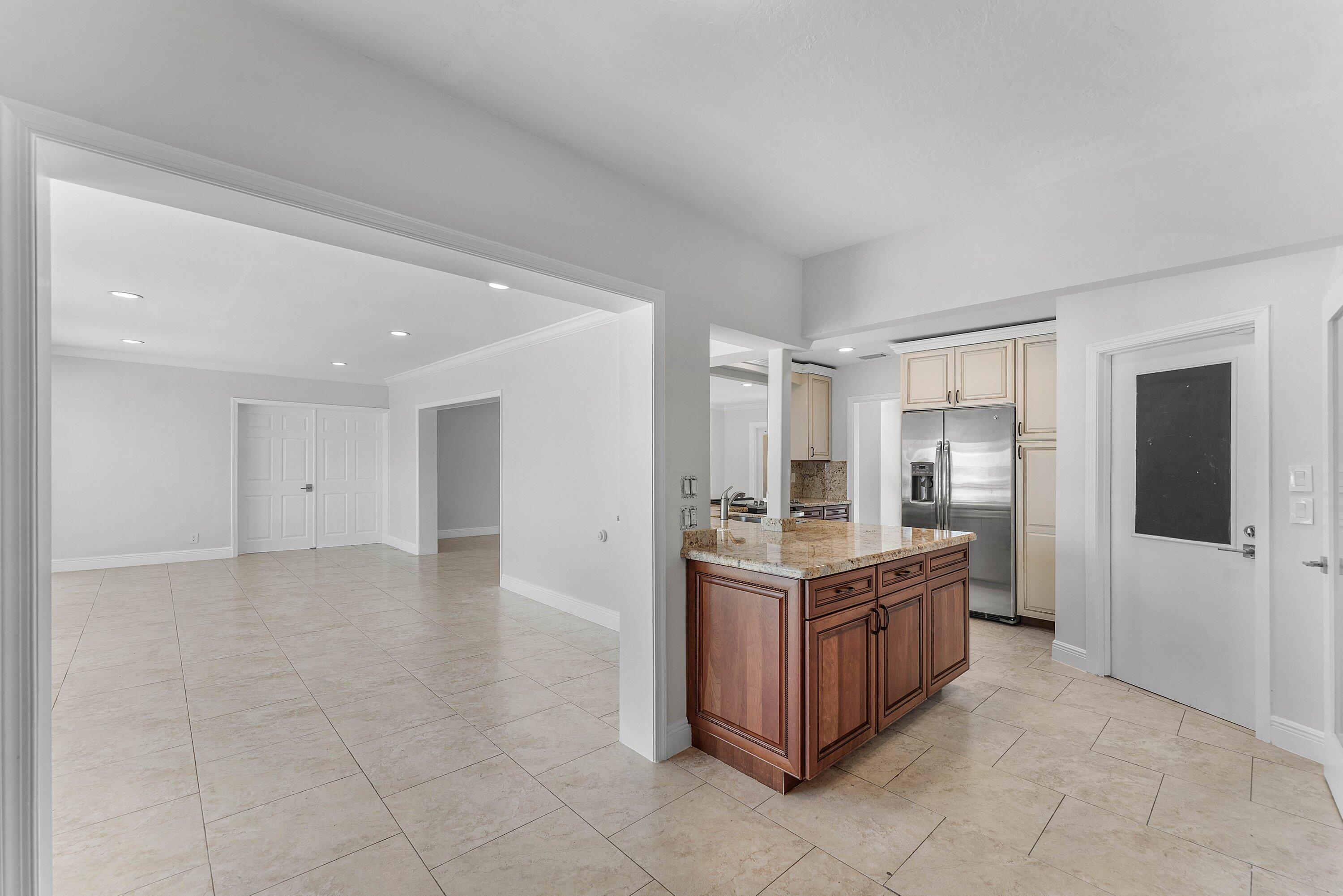 1525 SE 6th, Deerfield Beach FL 33441