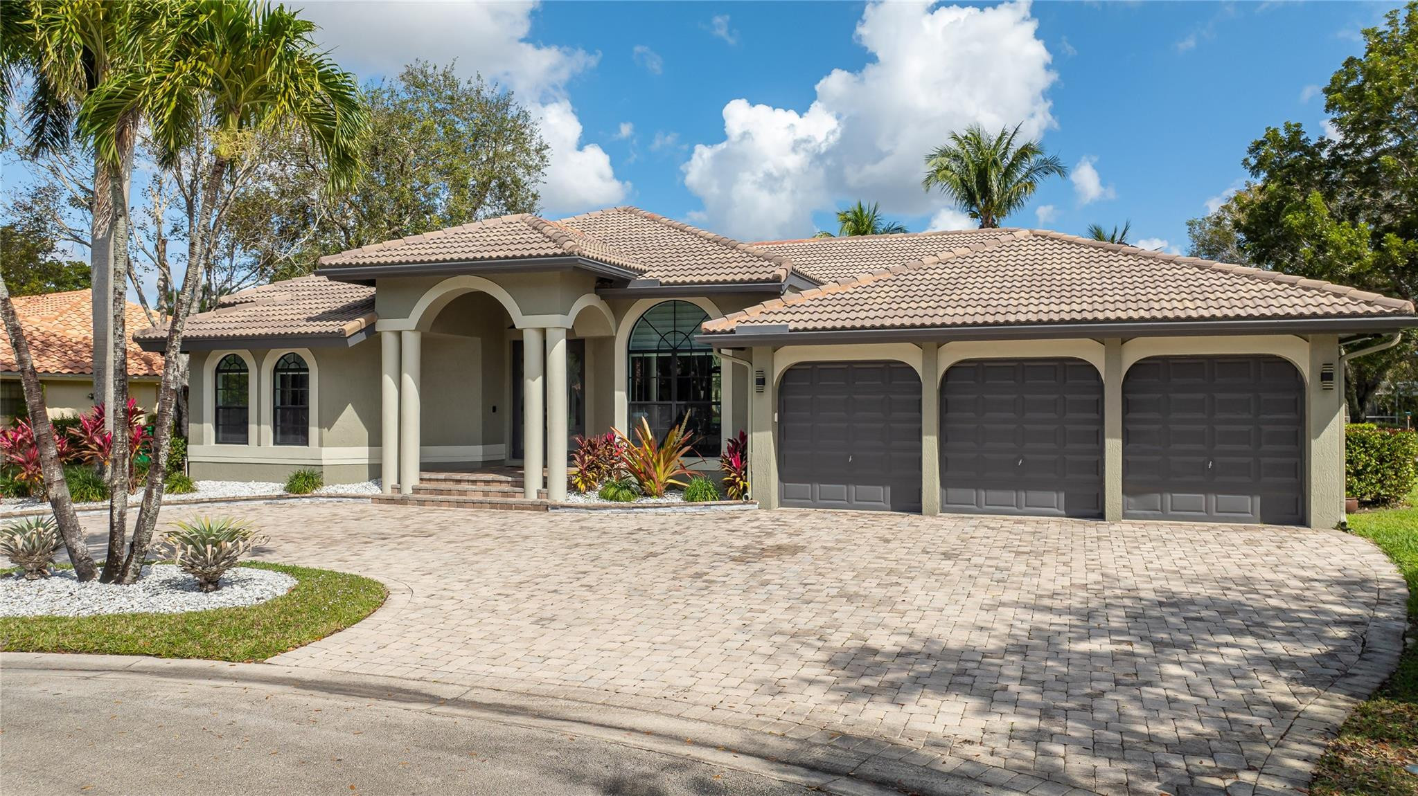 4903 NW 101st, Coral Springs FL 33076