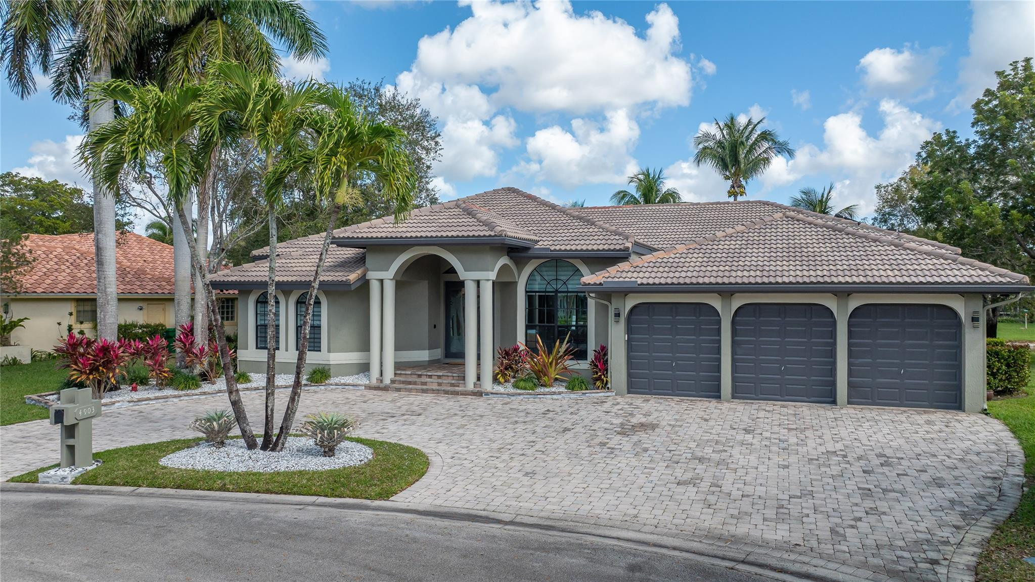 4903 NW 101st, Coral Springs FL 33076