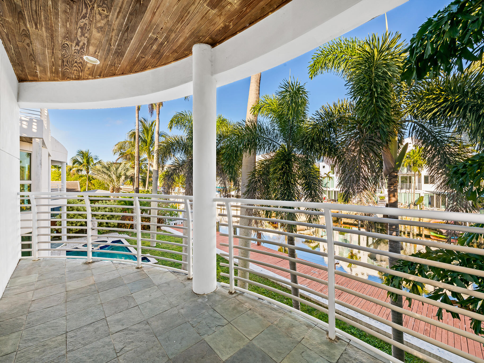 450 Victoria, Fort Lauderdale FL 33301
