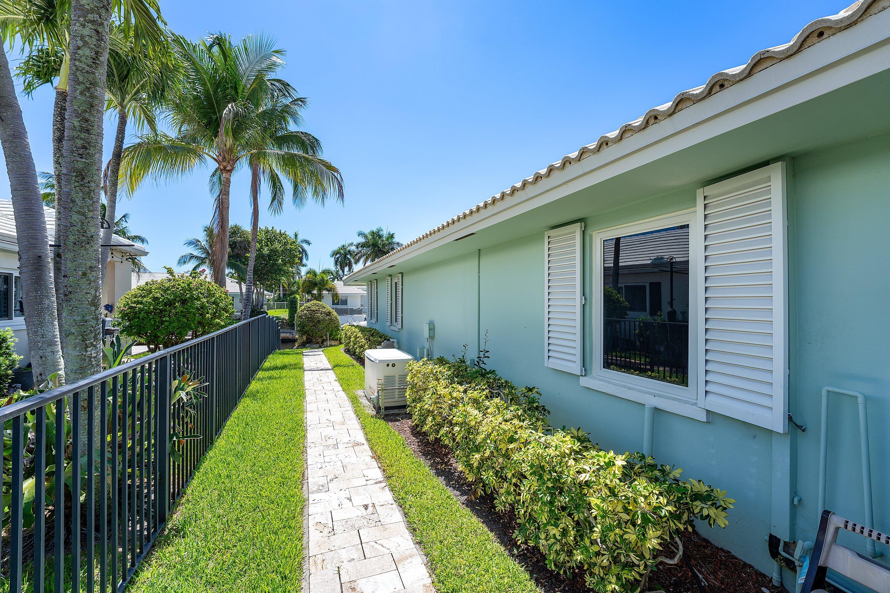 940 SW Mulberry, Boca Raton FL 33486