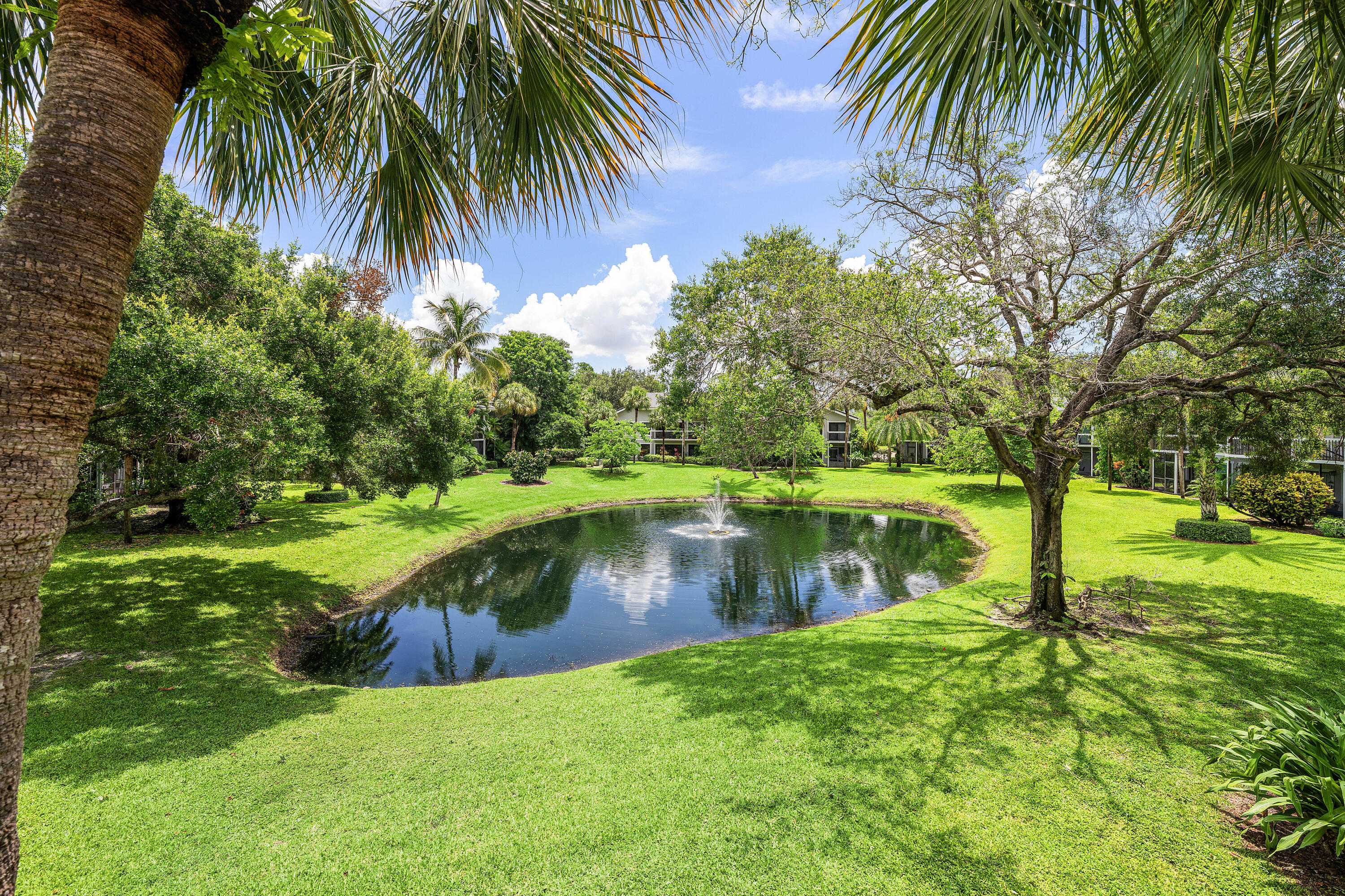 11863 Wimbledon #504, Wellington FL 33414