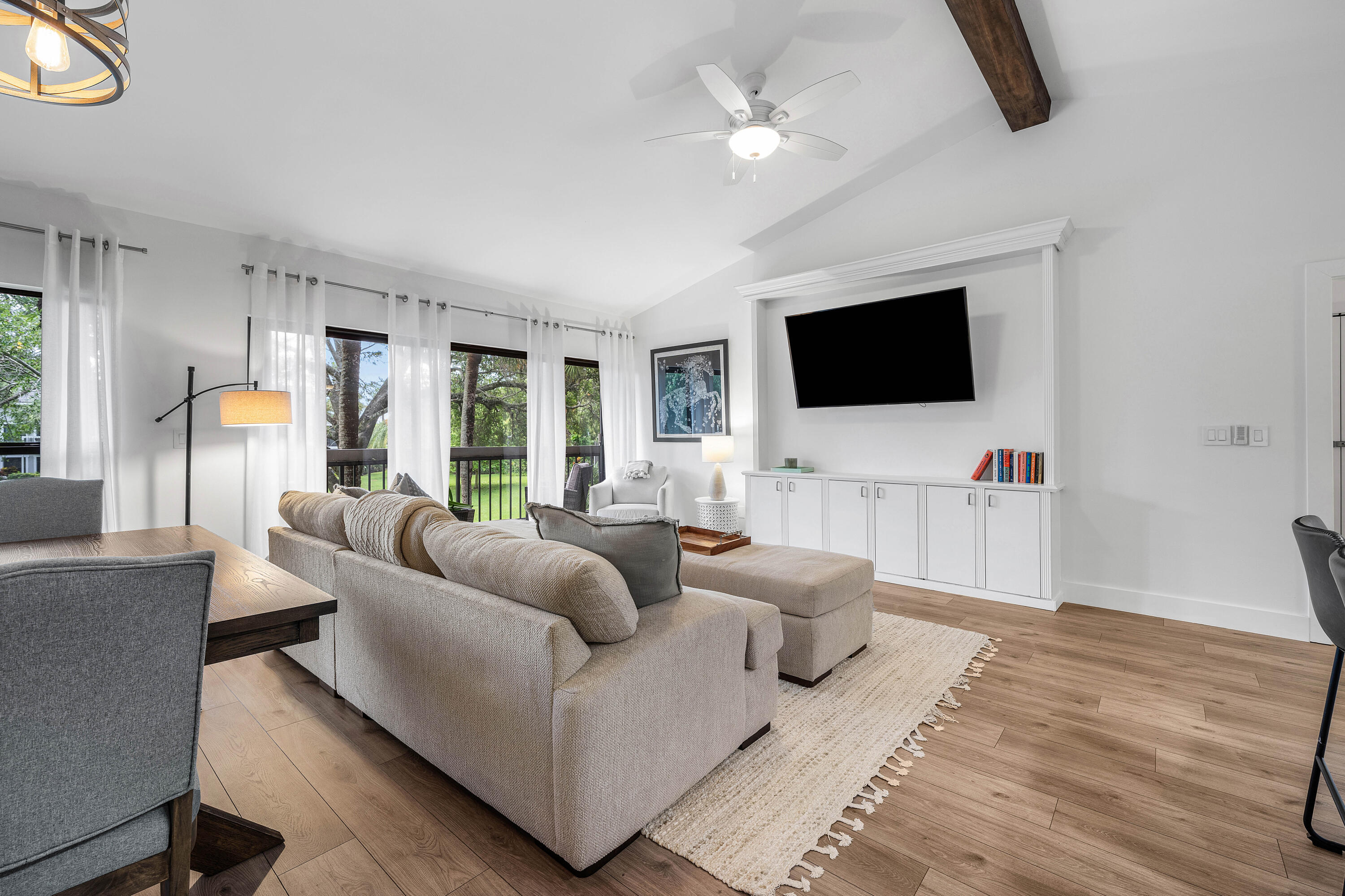 11863 Wimbledon #504, Wellington FL 33414