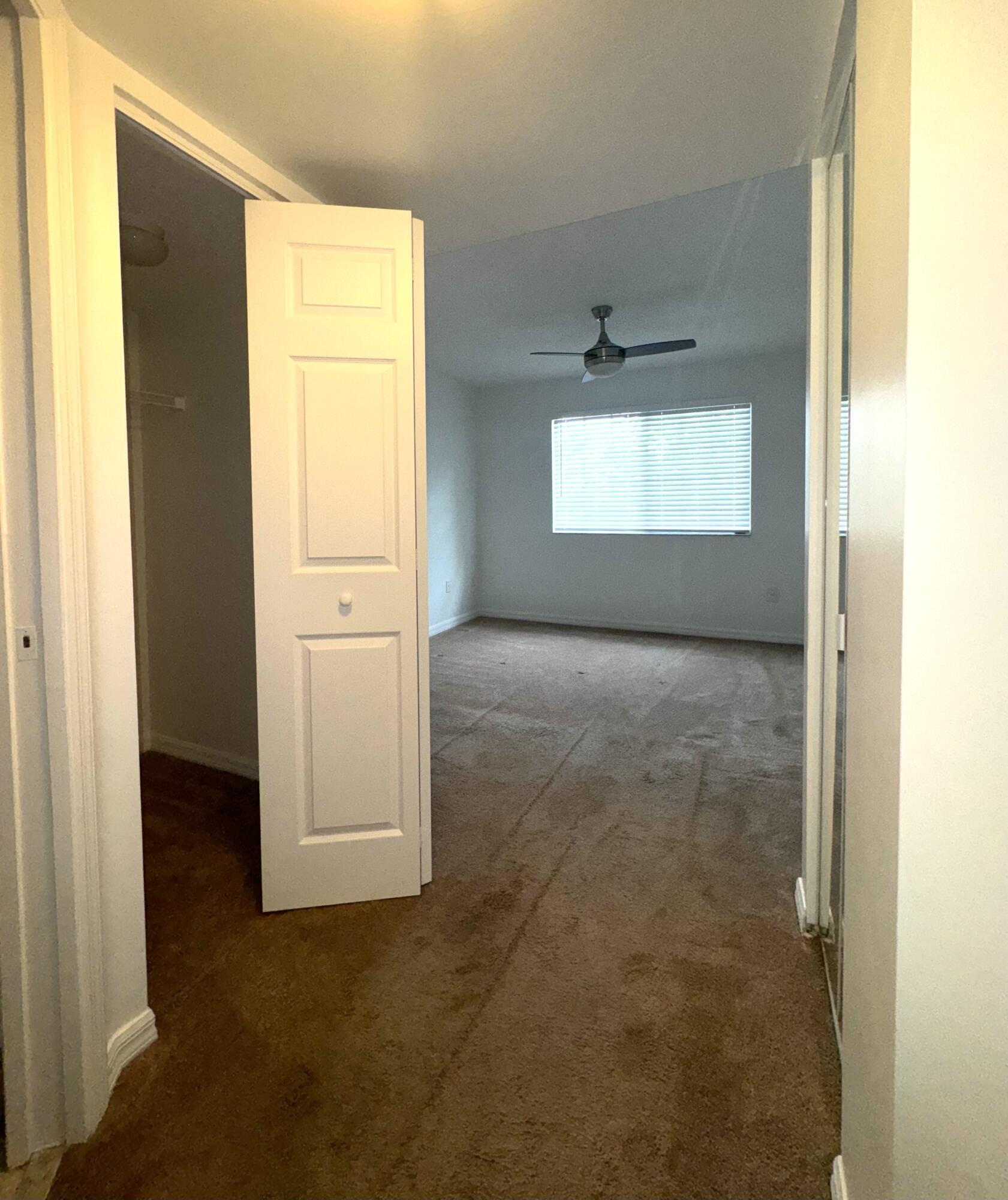 1300 Crestwood #1309, Royal Palm Beach FL 33411