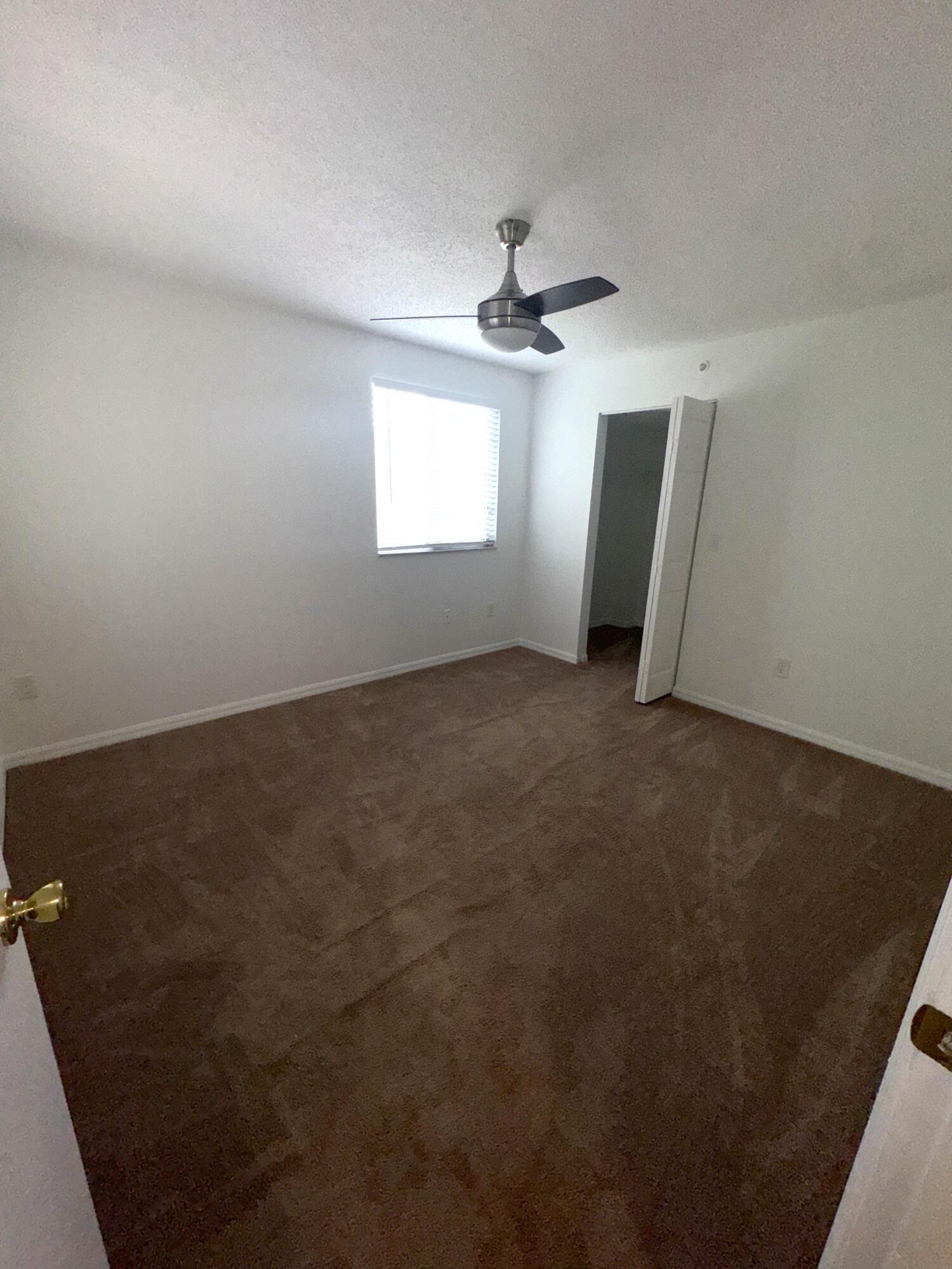 1300 Crestwood #1309, Royal Palm Beach FL 33411