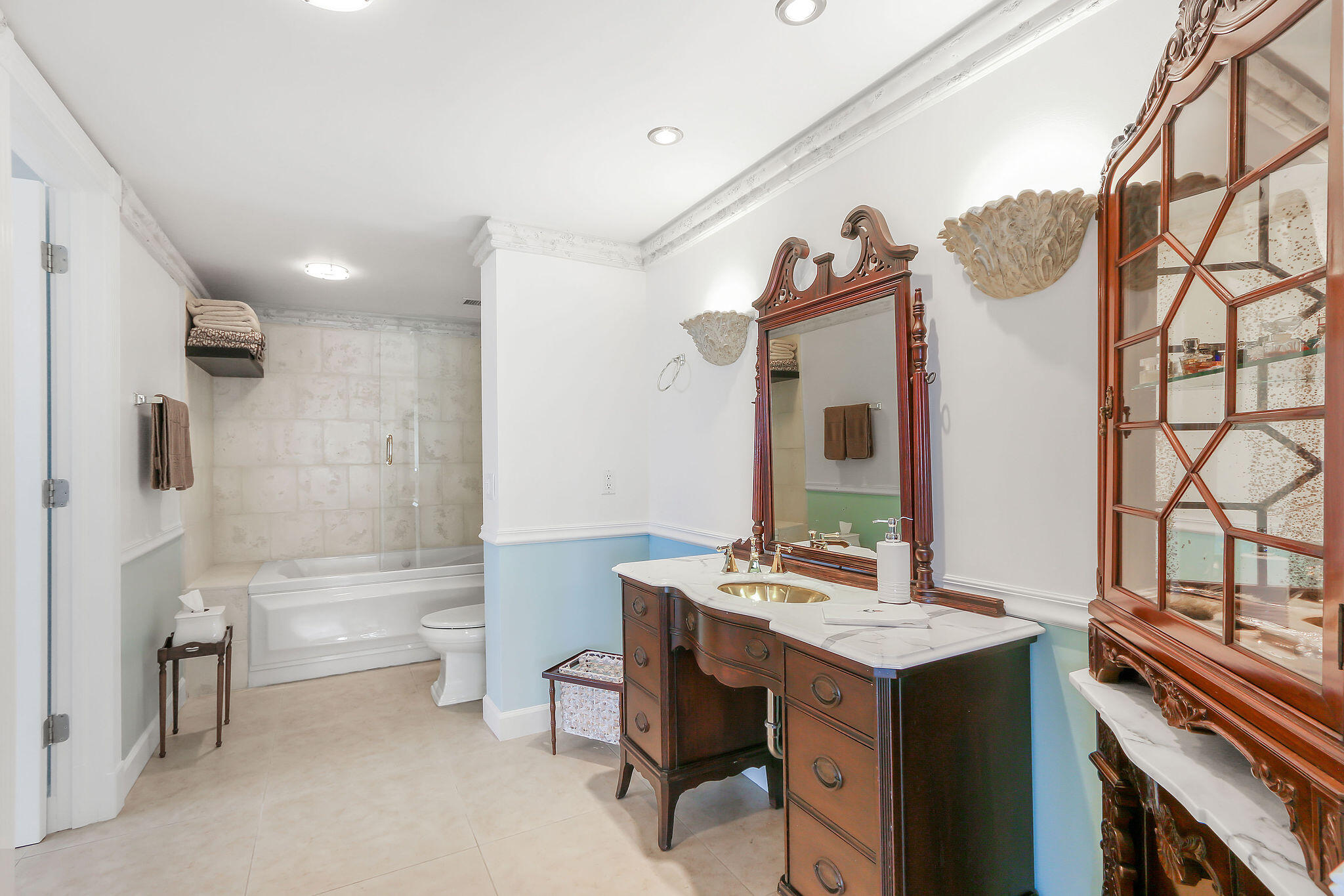 2000 S Ocean #1810, Fort Lauderdale FL 33316