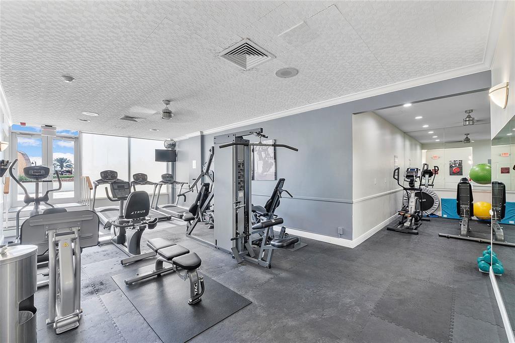 2000 S Ocean #1810, Fort Lauderdale FL 33316