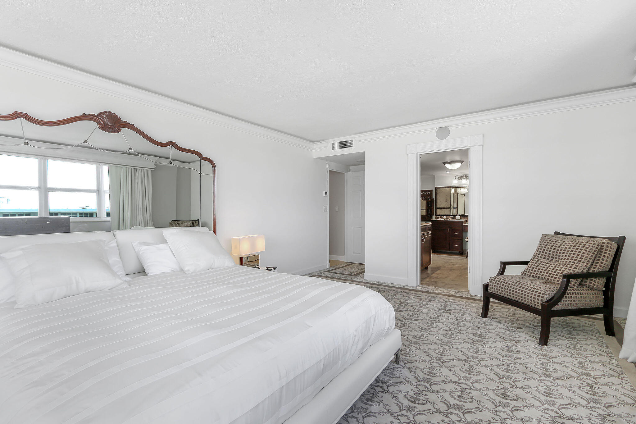 2000 S Ocean #1810, Fort Lauderdale FL 33316