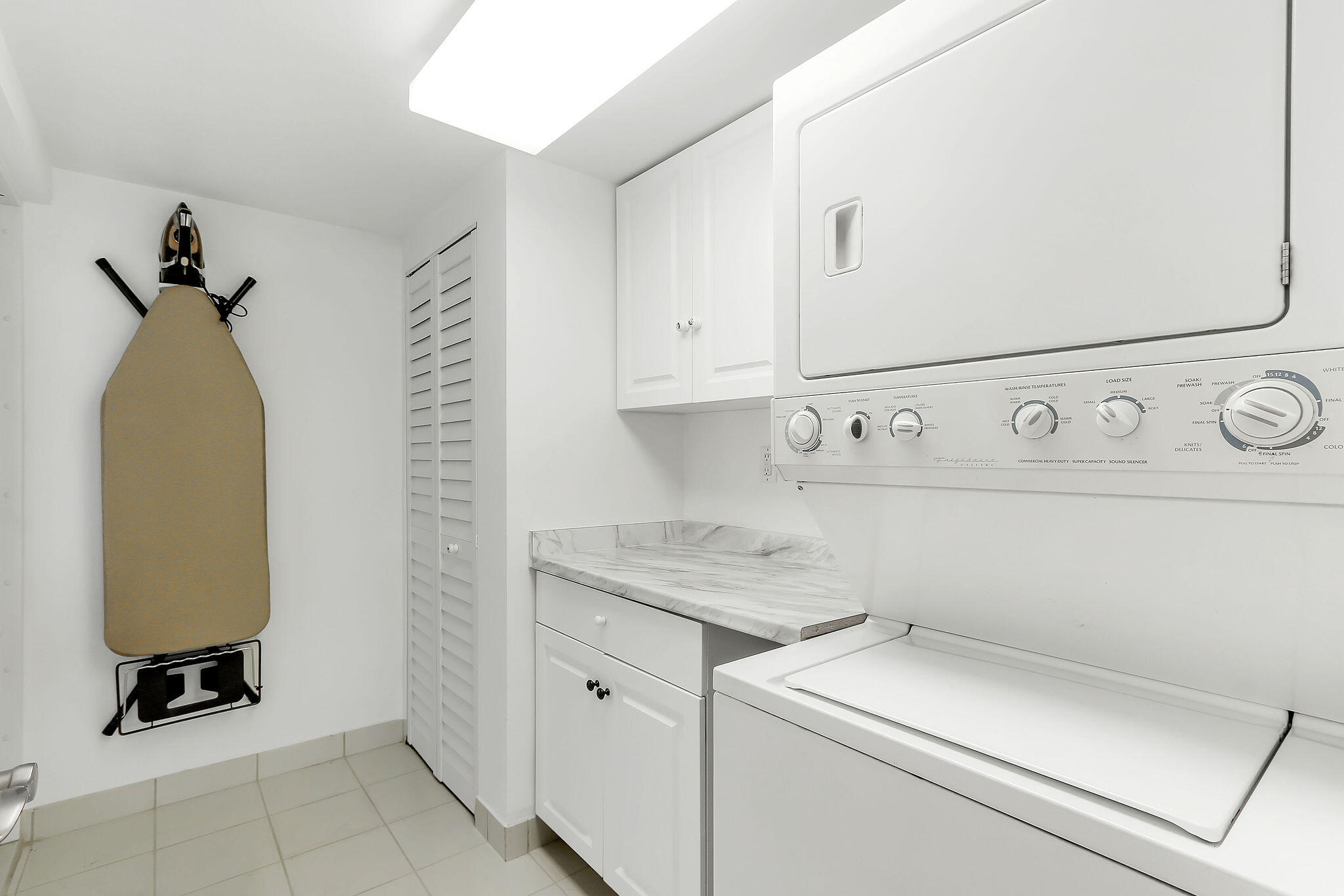 2000 S Ocean #1810, Fort Lauderdale FL 33316