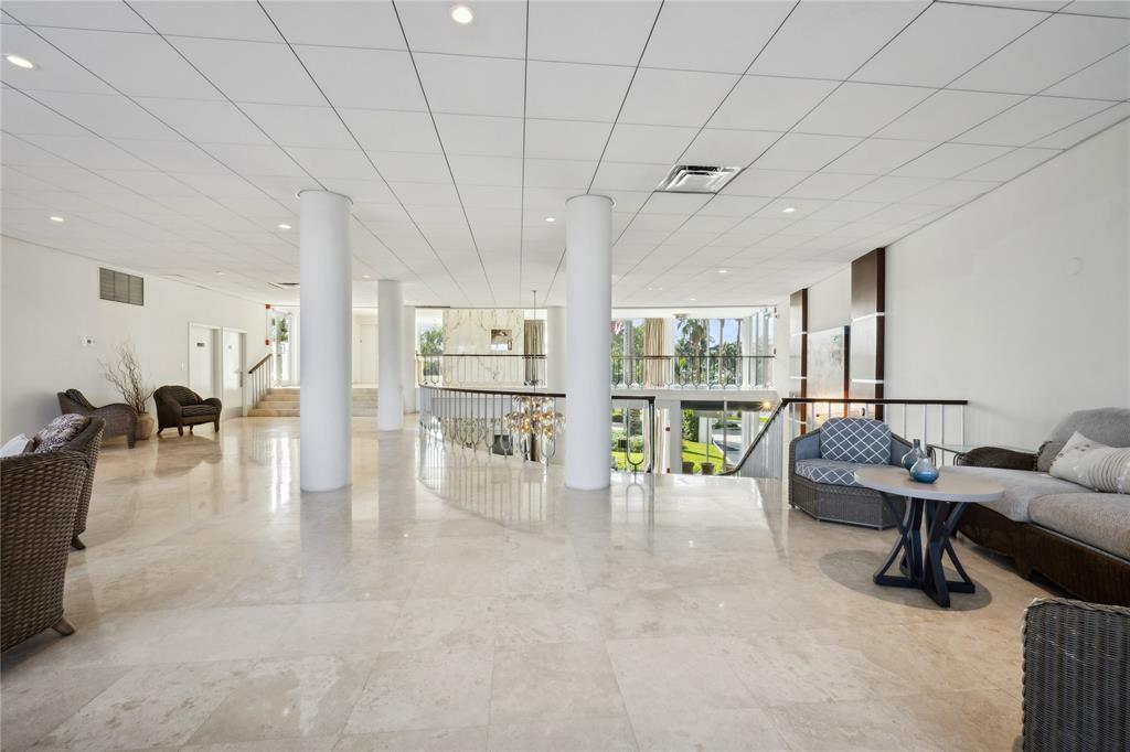 2000 S Ocean #1810, Fort Lauderdale FL 33316