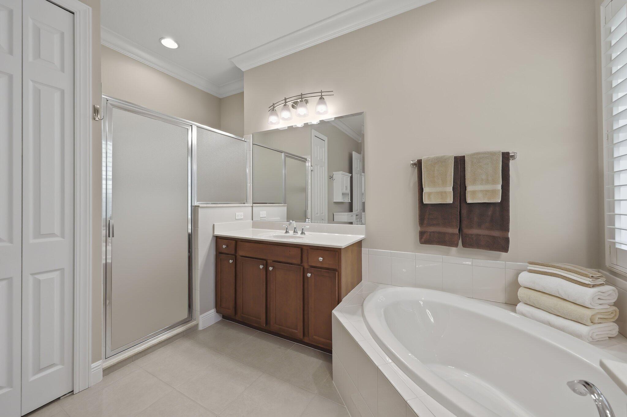 12181 Aviles, Palm Beach Gardens FL 33418