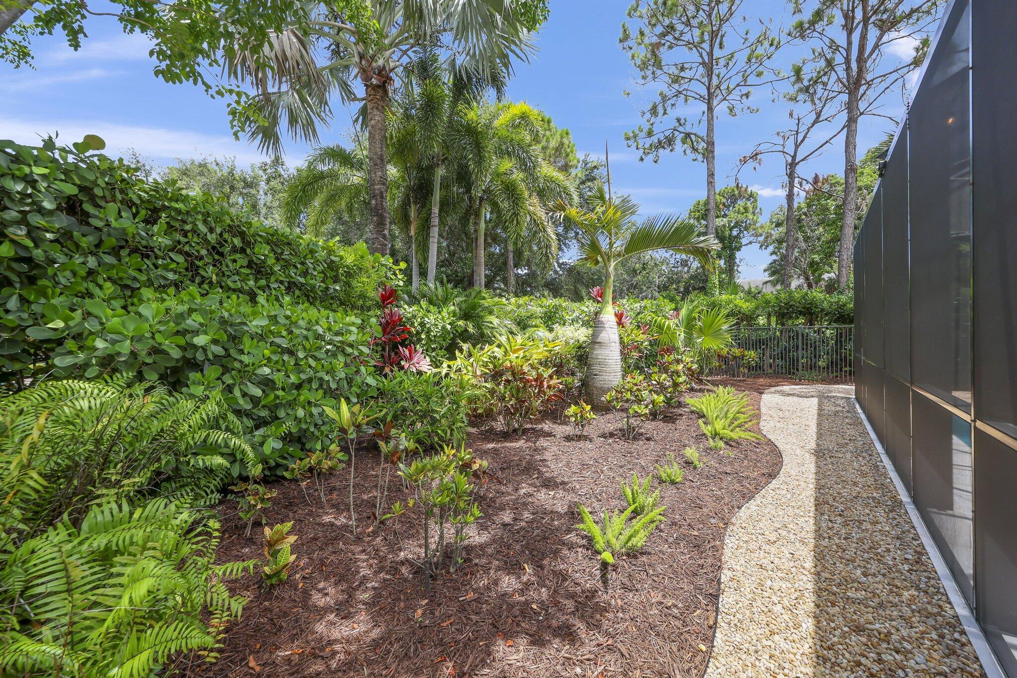 12181 Aviles, Palm Beach Gardens FL 33418