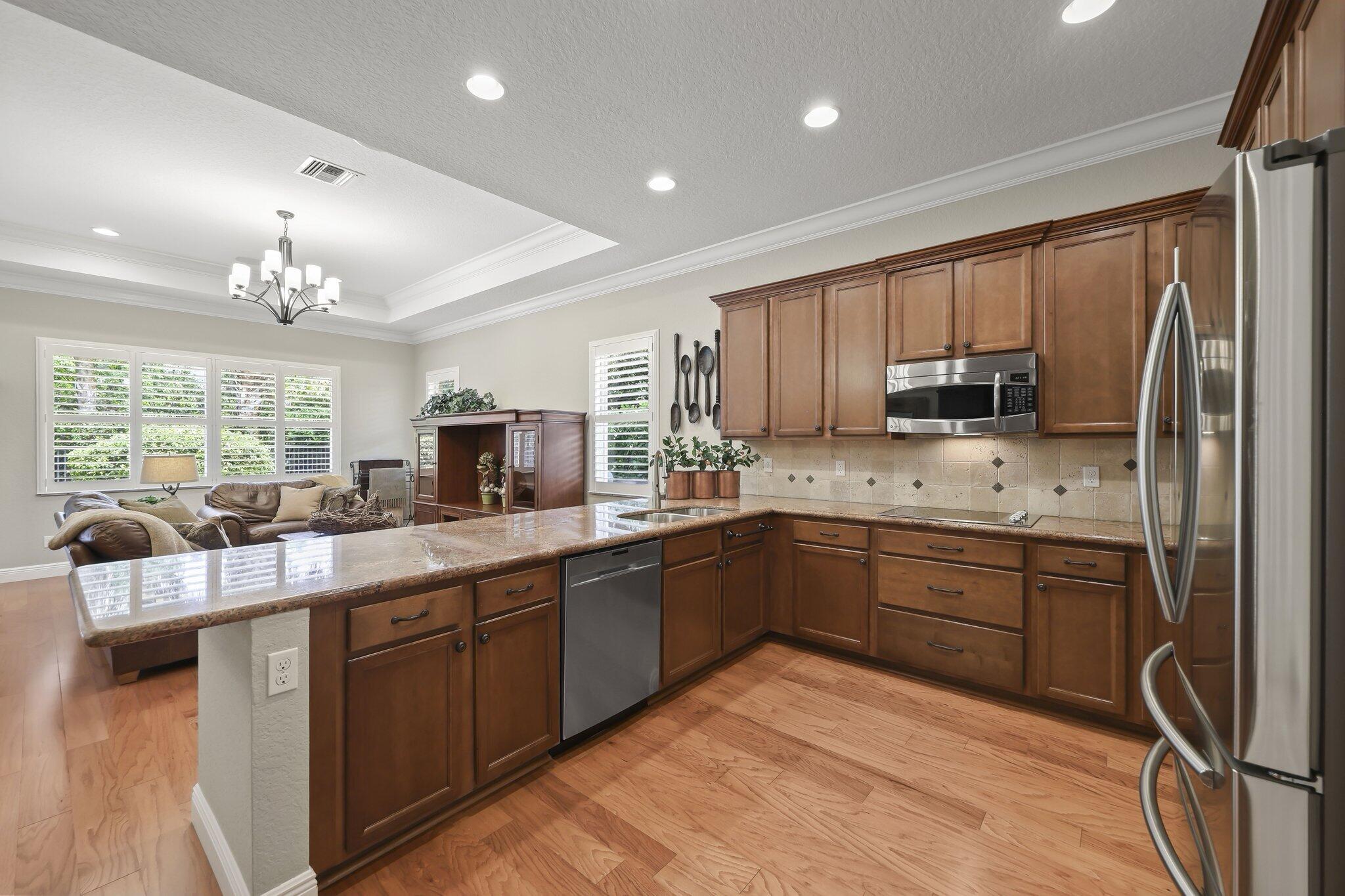 12181 Aviles, Palm Beach Gardens FL 33418